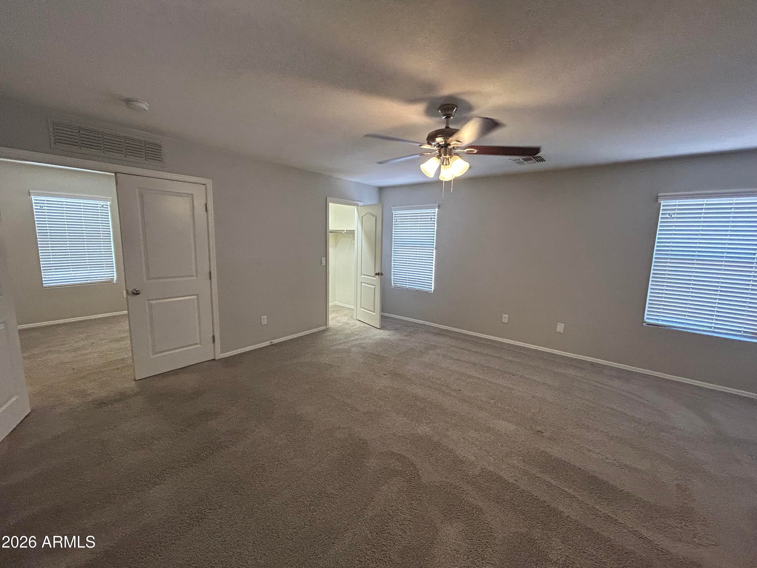 1094 E LOWELL Court