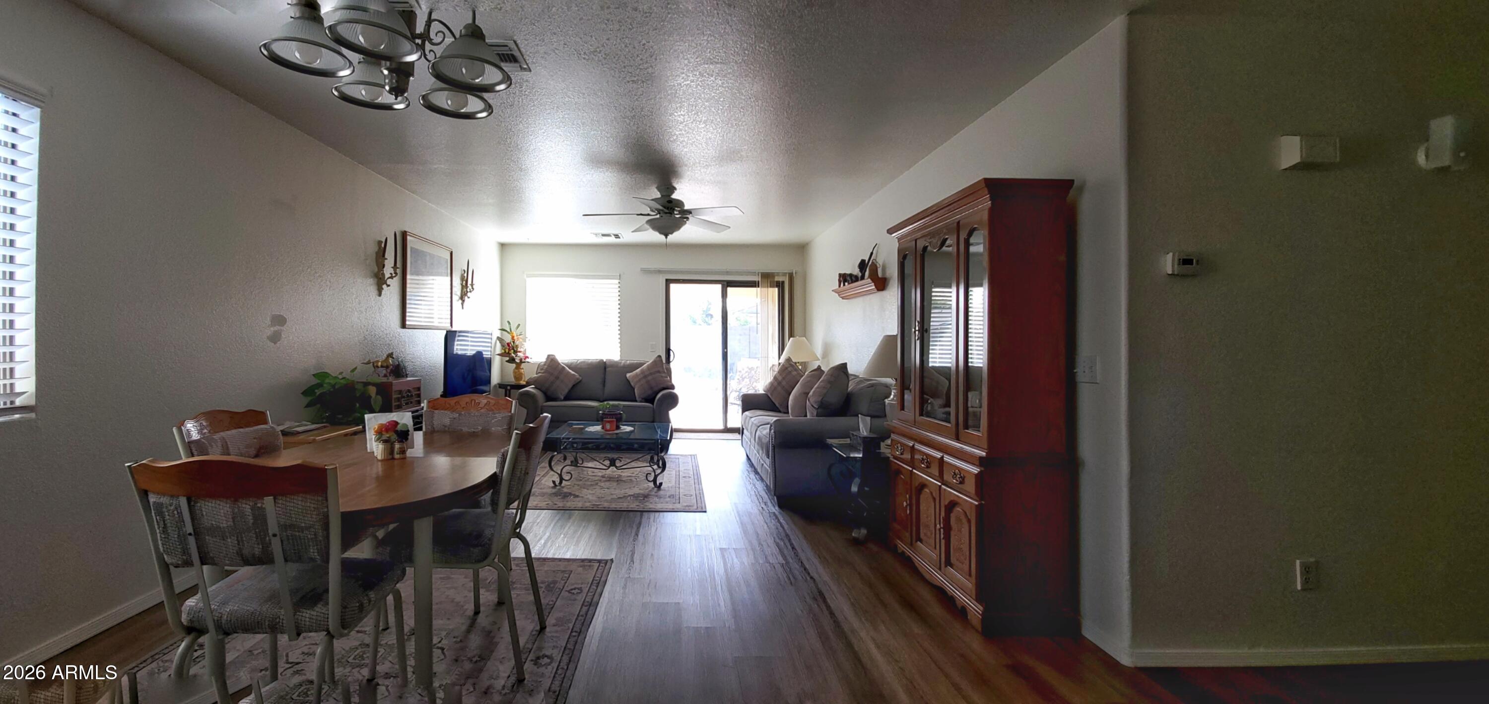 941 E DESERT MOON Trail