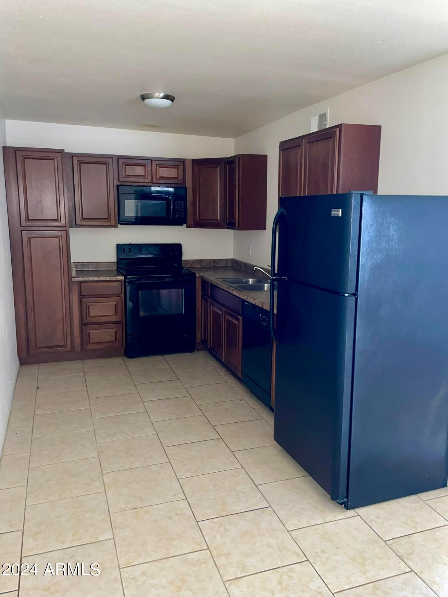 2417 W Campbell Avenue Apt 101