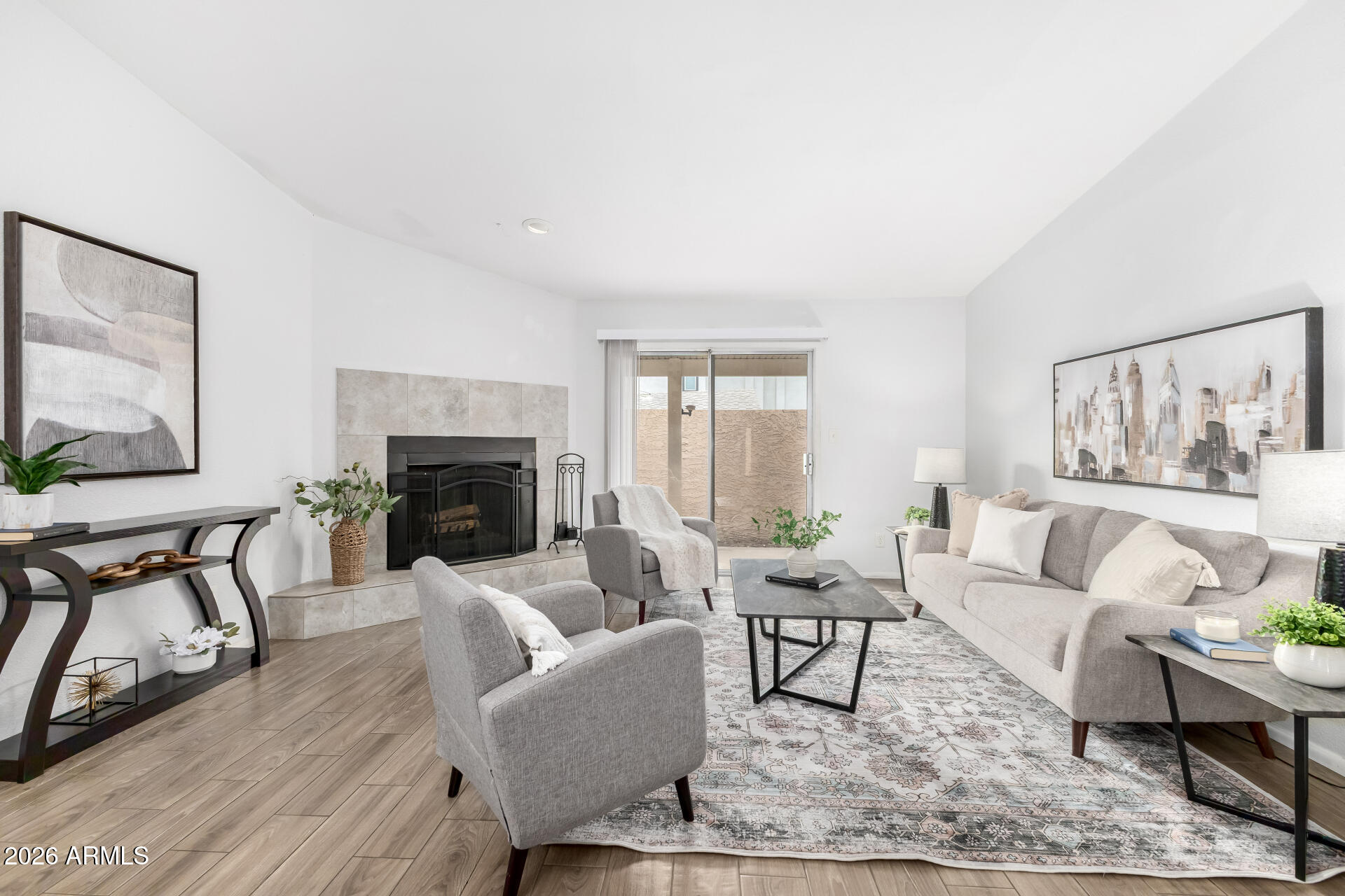 3033 N 37TH Street 1