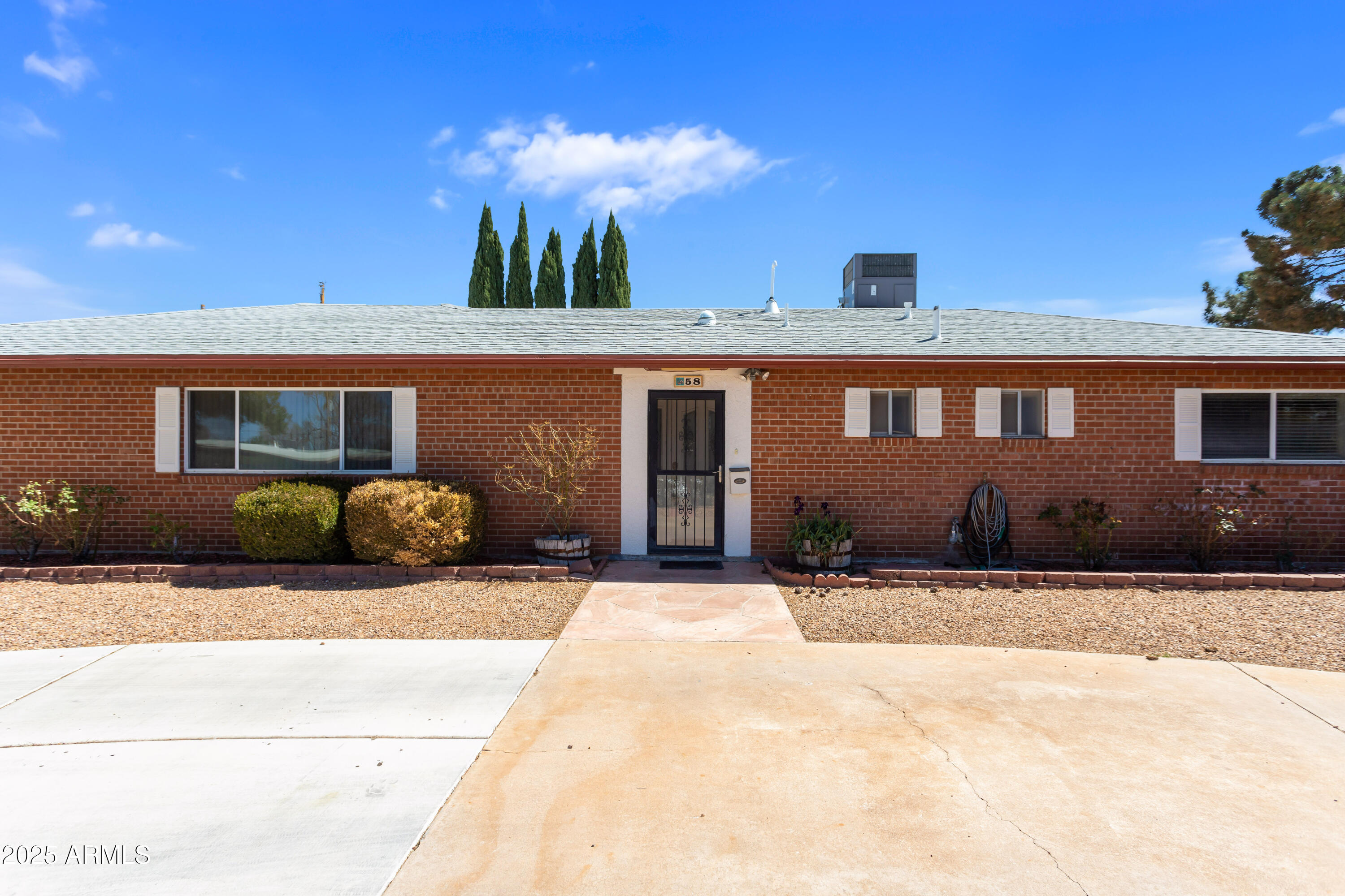 GARDEN CANYON 3 - Residential