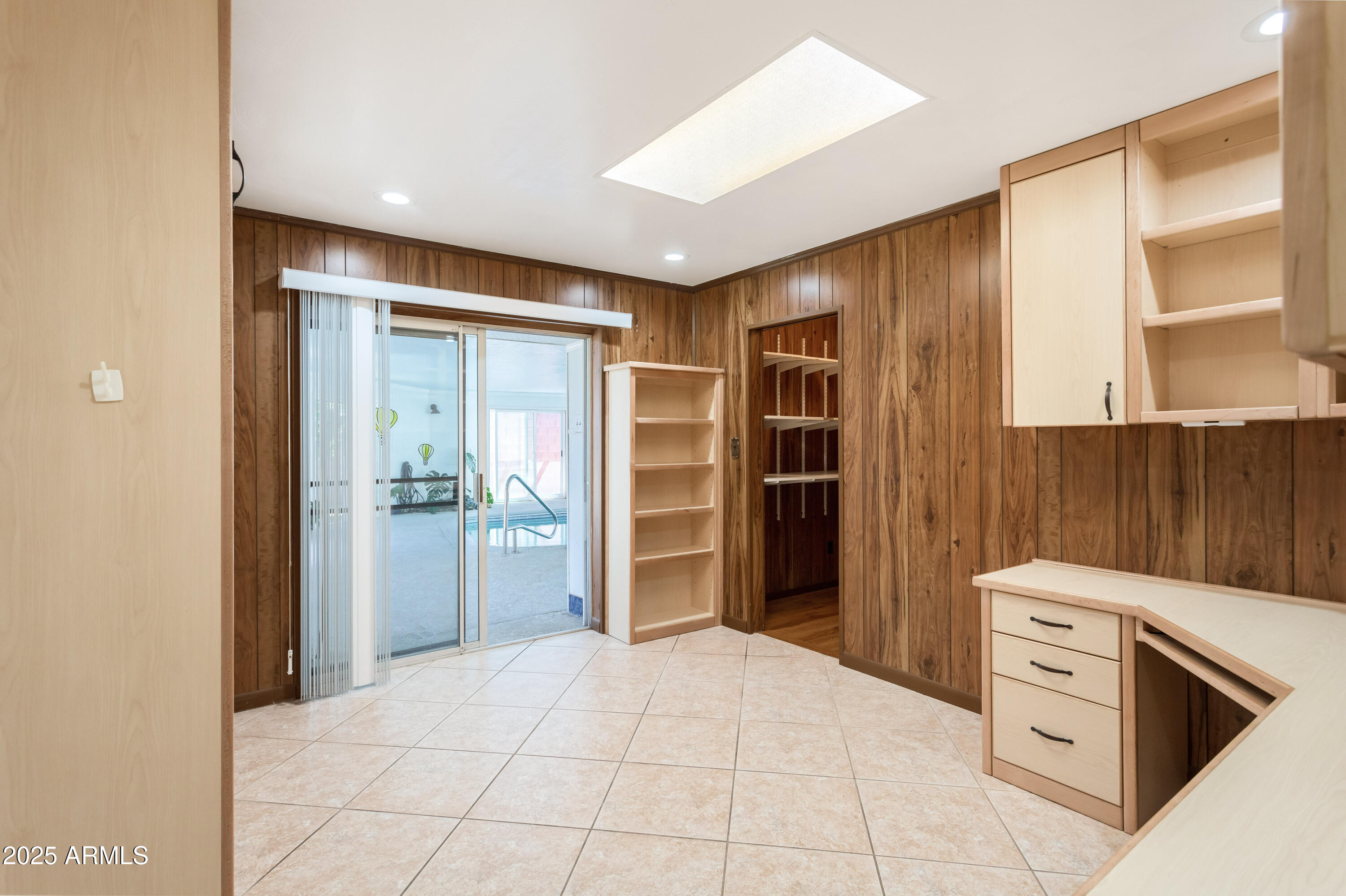 GARDEN CANYON 3 - Residential