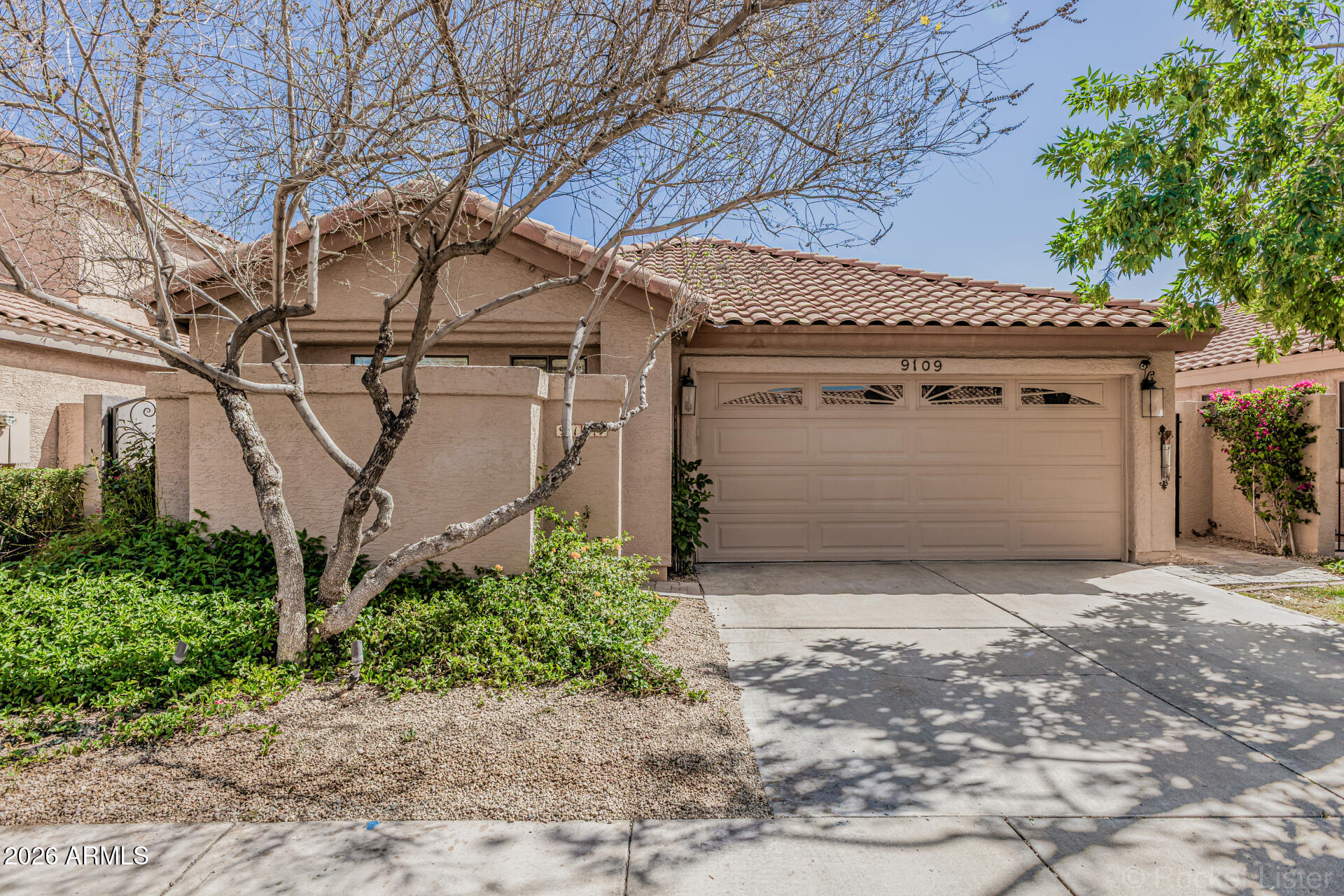 9109 S Grandview Drive