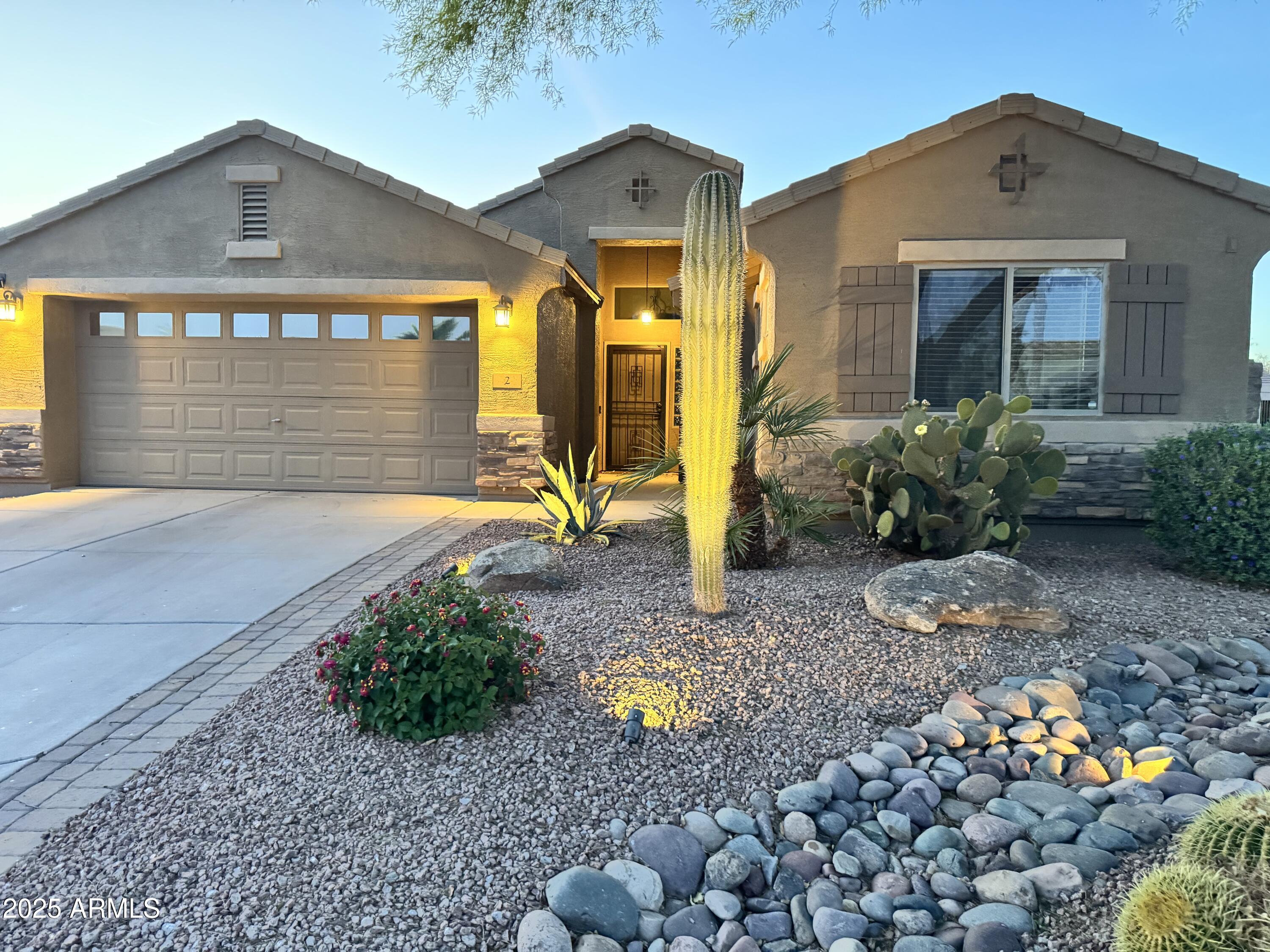 2 W PASTURE CANYON Drive