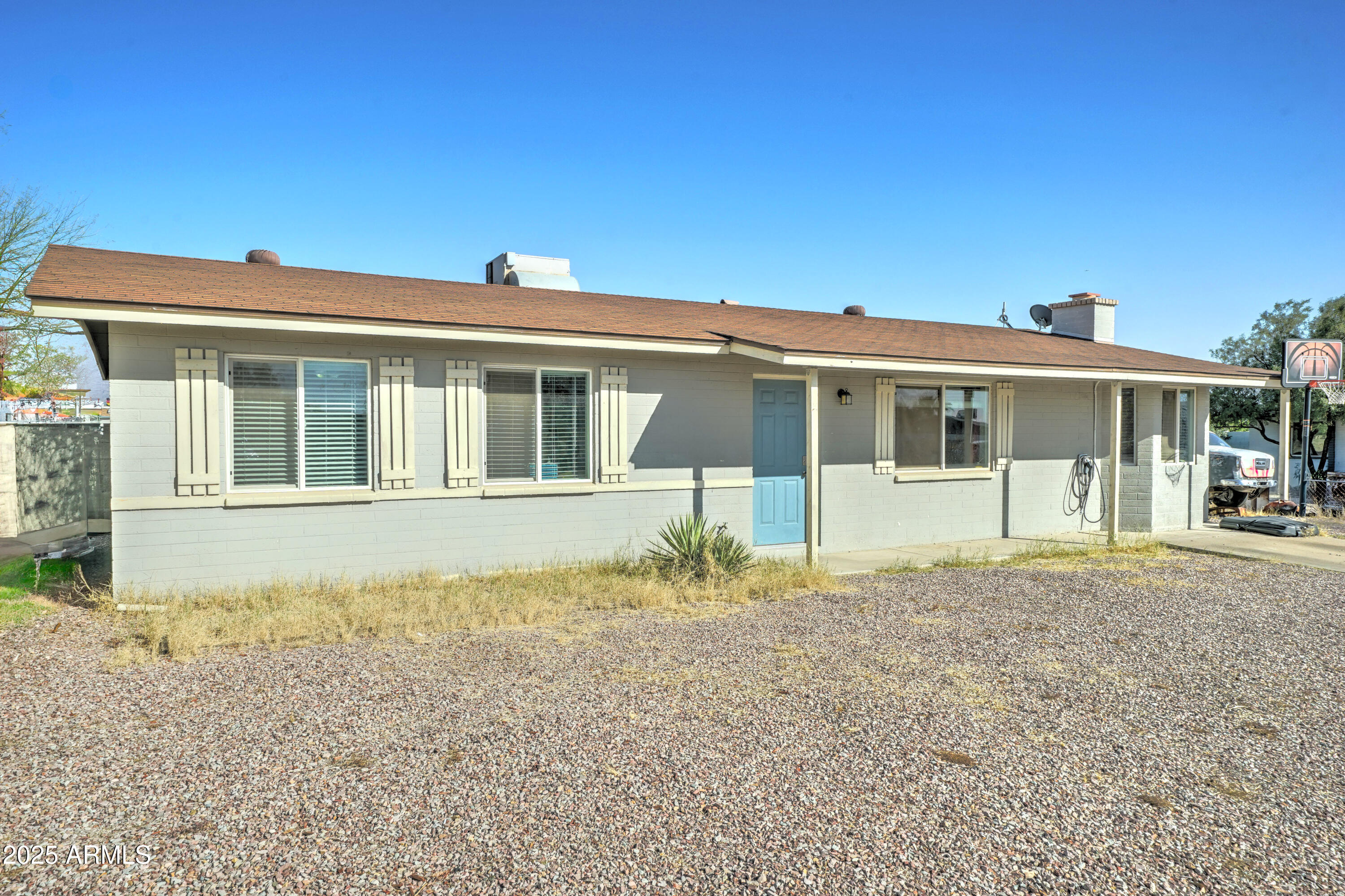 701 N 95TH Circle