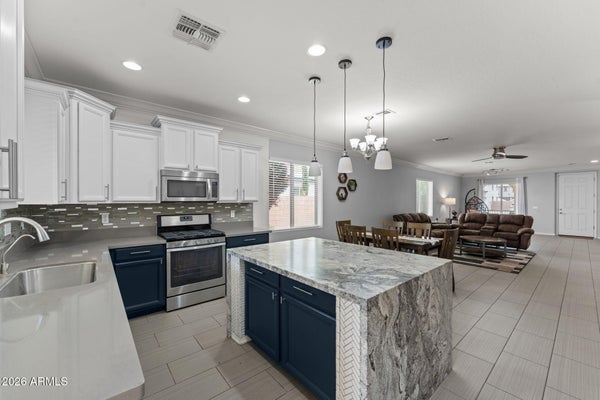 1890 S RACINE LN, GILBERT, AZ 85295 - Image dbac2b61b89ec79f7e4c60e228339a09/2690930334