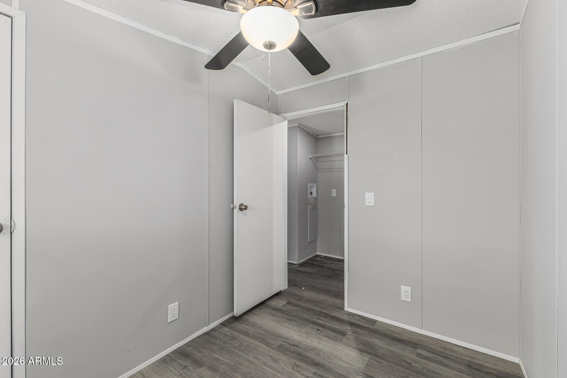 Sunny Crest - Residential