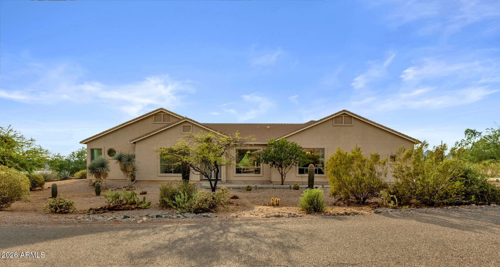 2564 N CHARLEBOIS Road