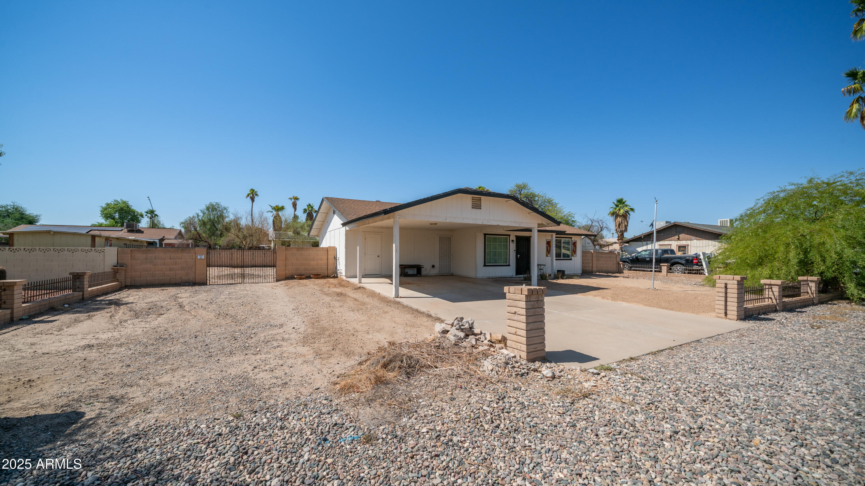 13131 W SIERRA VISTA Drive