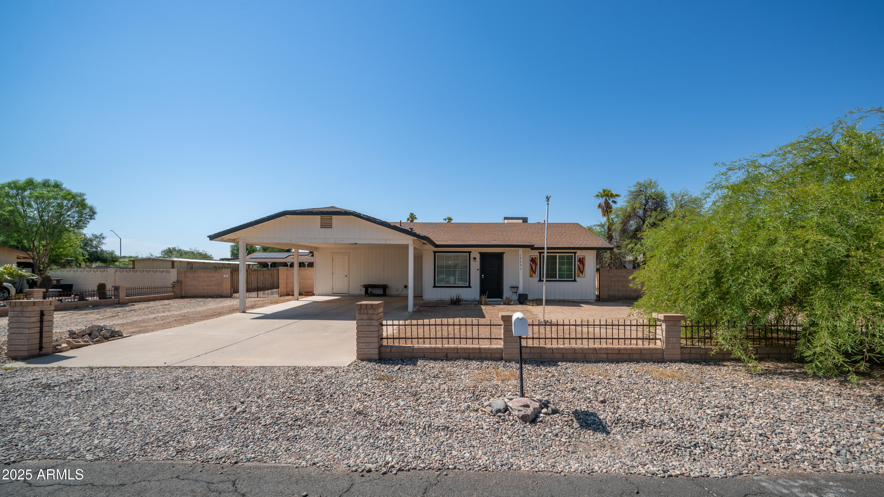 13131 W SIERRA VISTA Drive