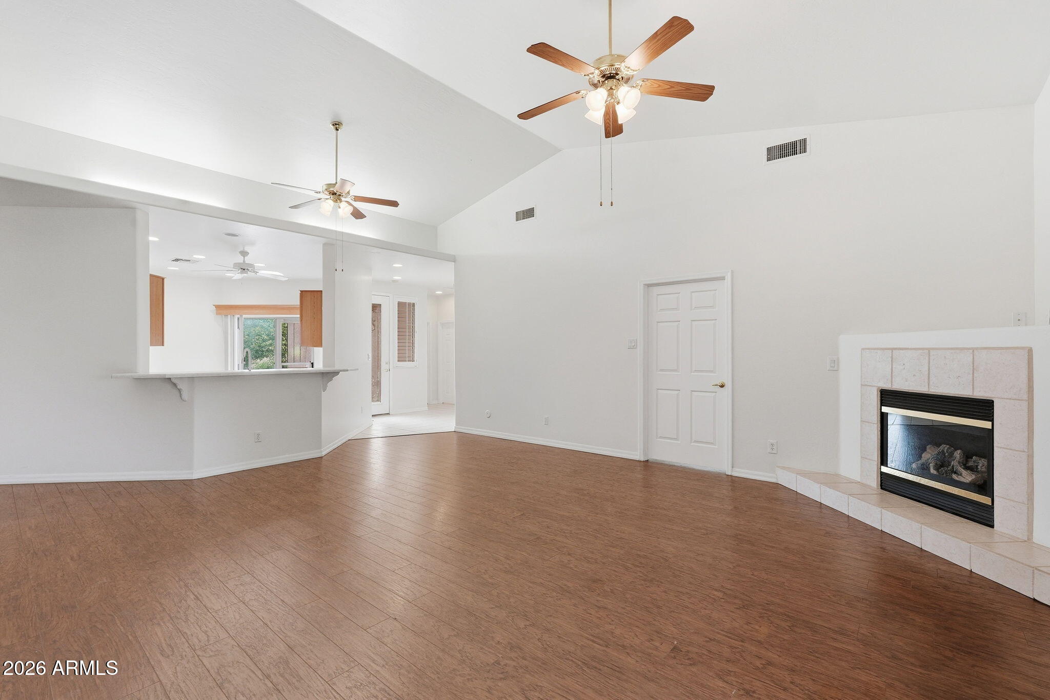 4202 E BROADWAY Road 181