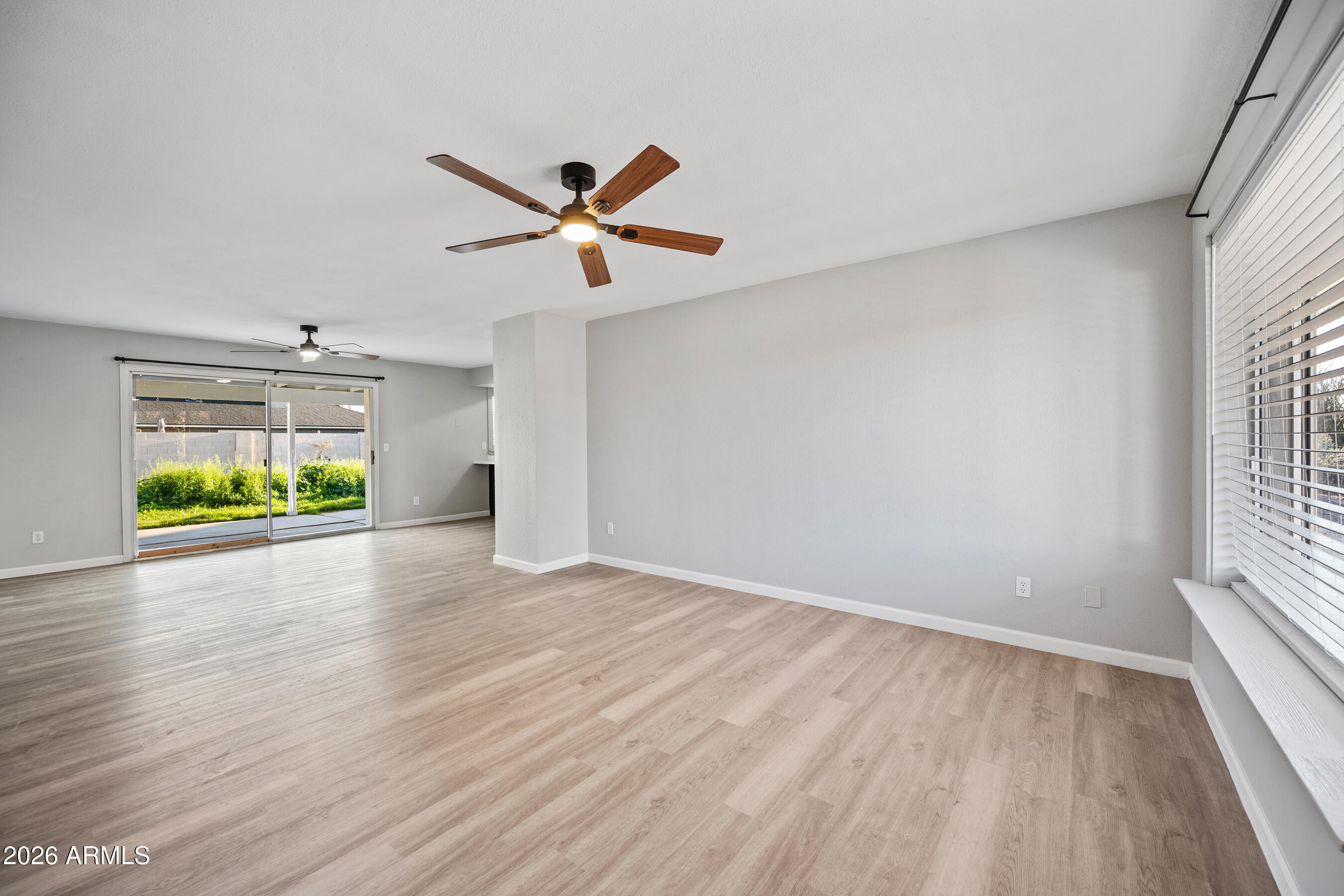 3409 E CAMPO BELLO Drive