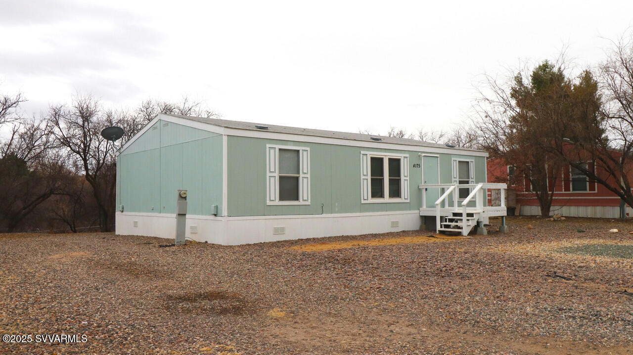 4175 E Shade Road