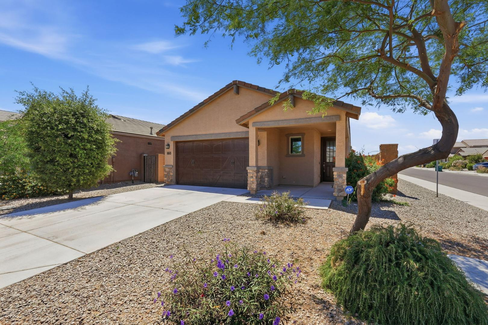 40643 W Shaver Drive