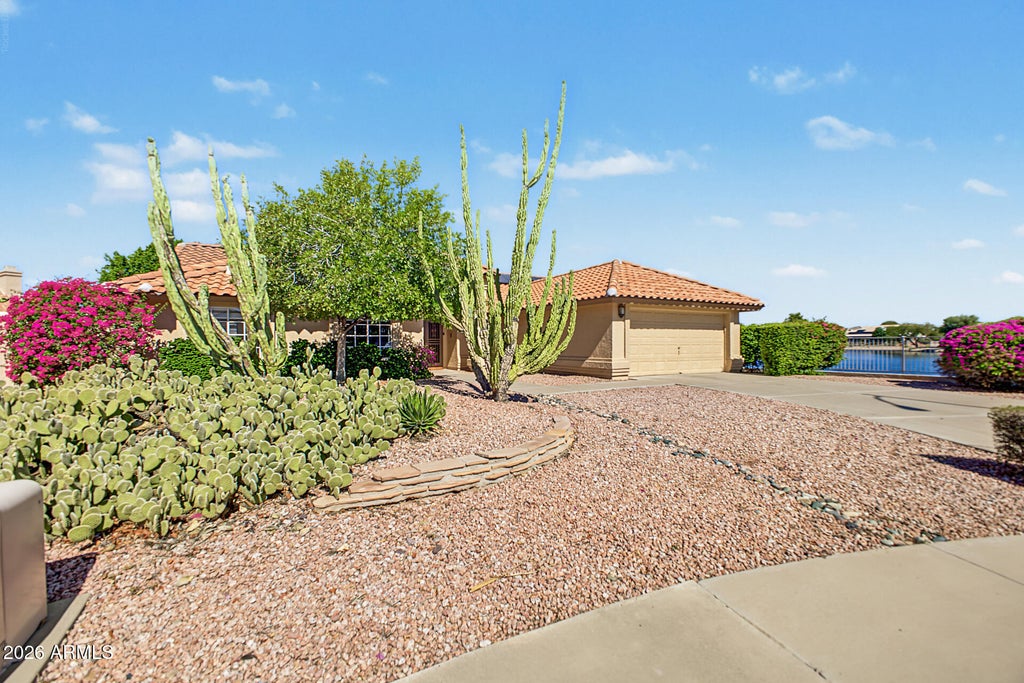 Photo of 20370 N 109th Drive, Peoria, AZ 85373 (MLS # 7091716)
