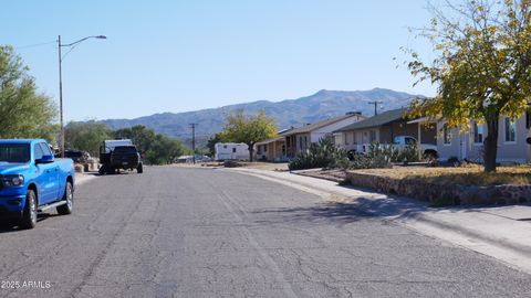 A home in Kearny