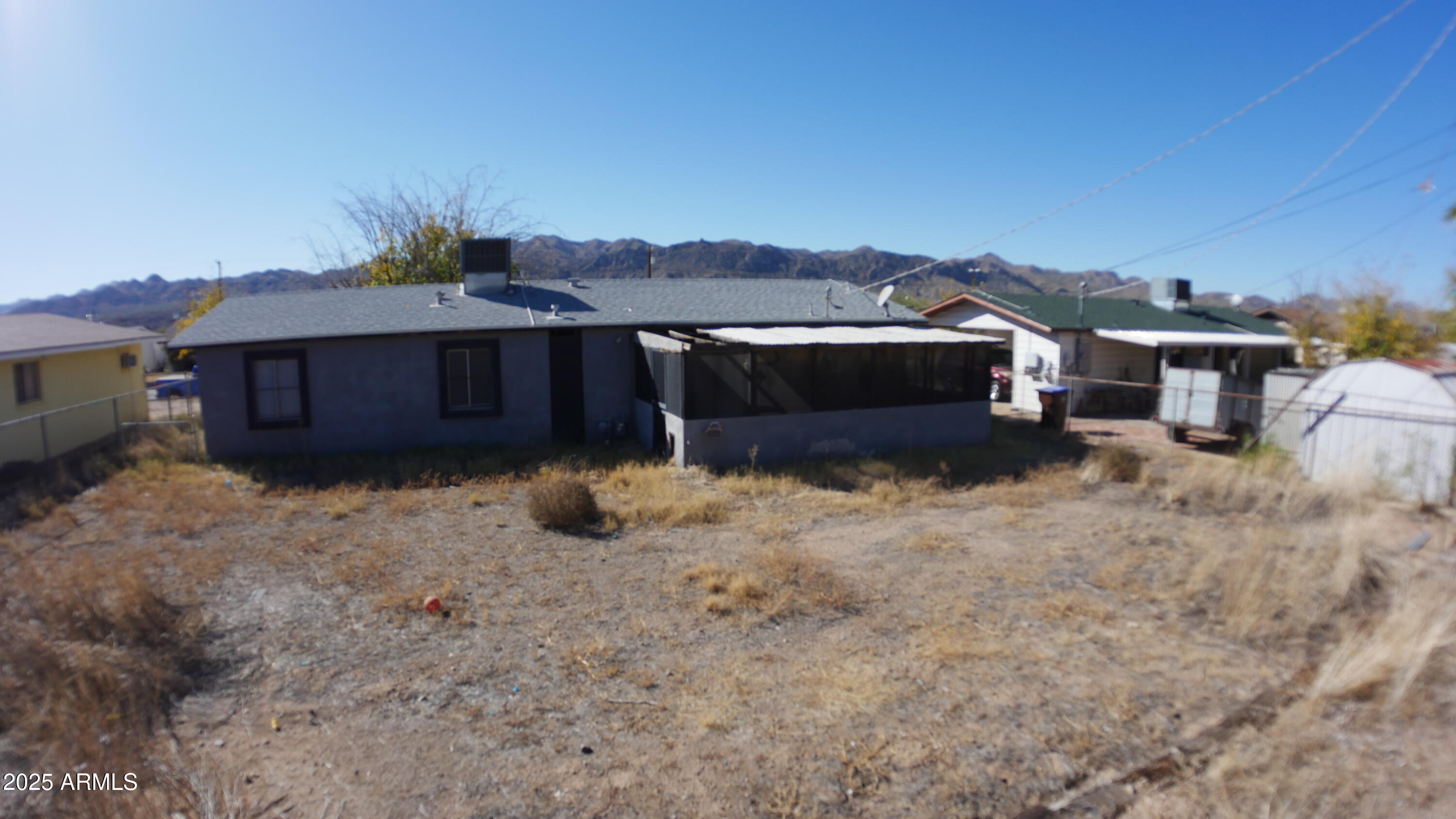 422 W JAMESTOWN Road