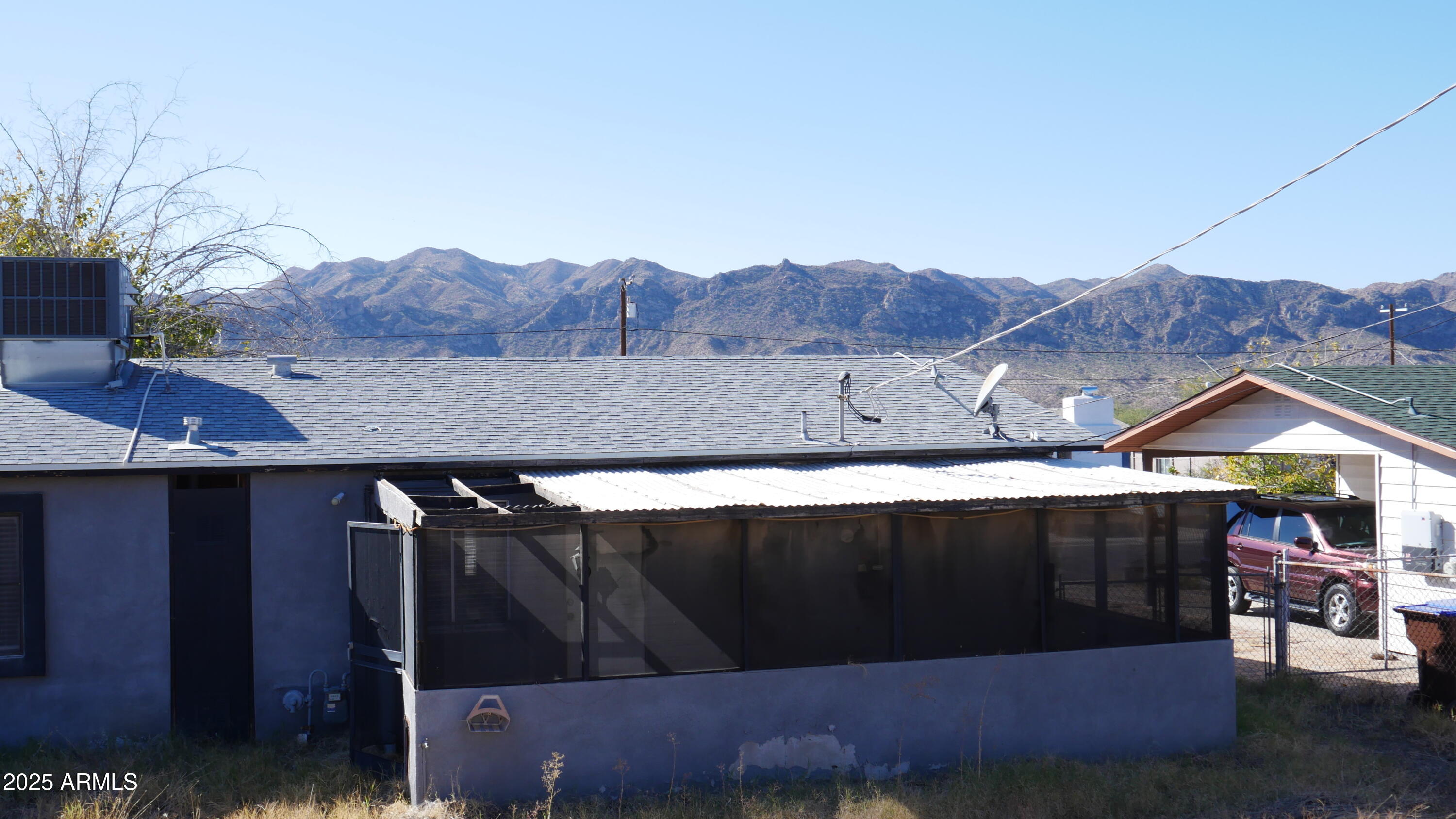 422 W JAMESTOWN Road