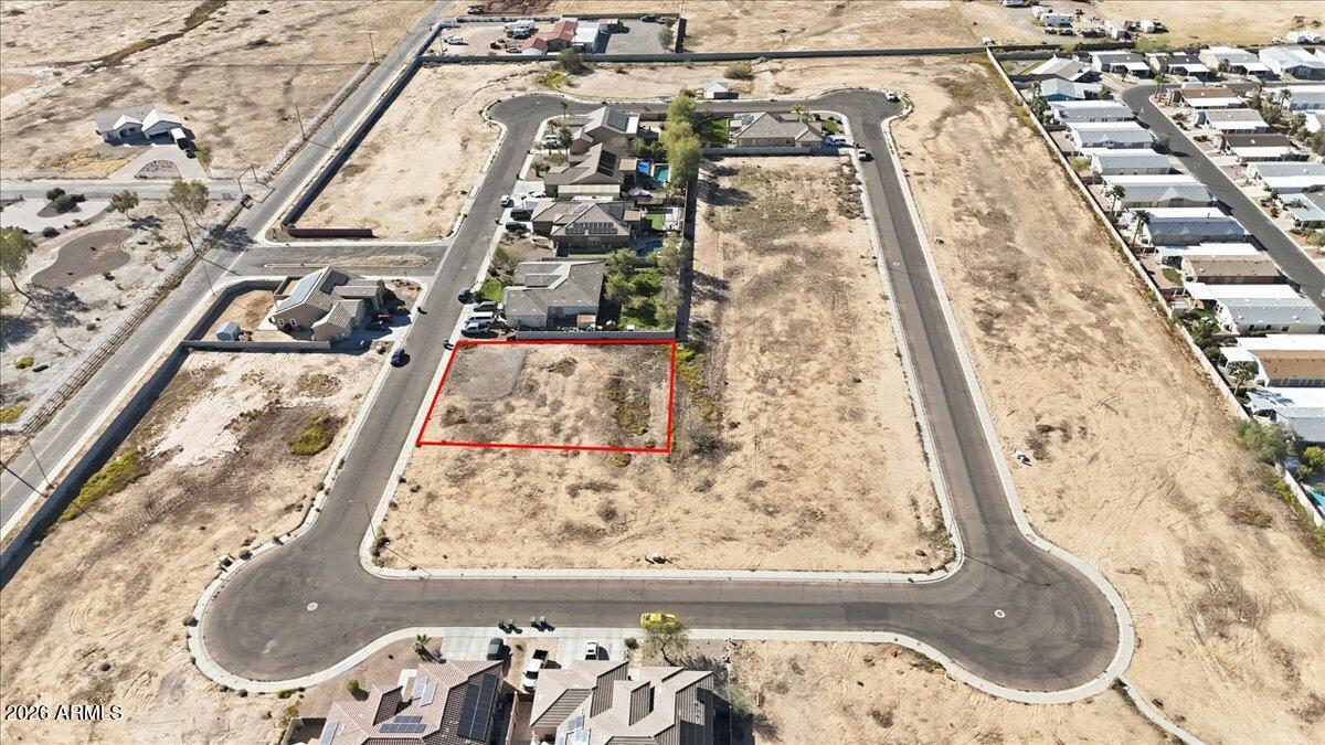 2385 N HORSESHOE Circle 31