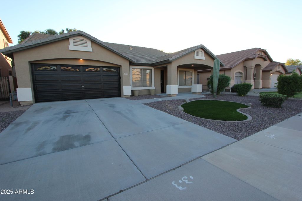 Photo of 21145 E Camina Plata, Queen Creek, AZ 85142 (MLS # 6947176)