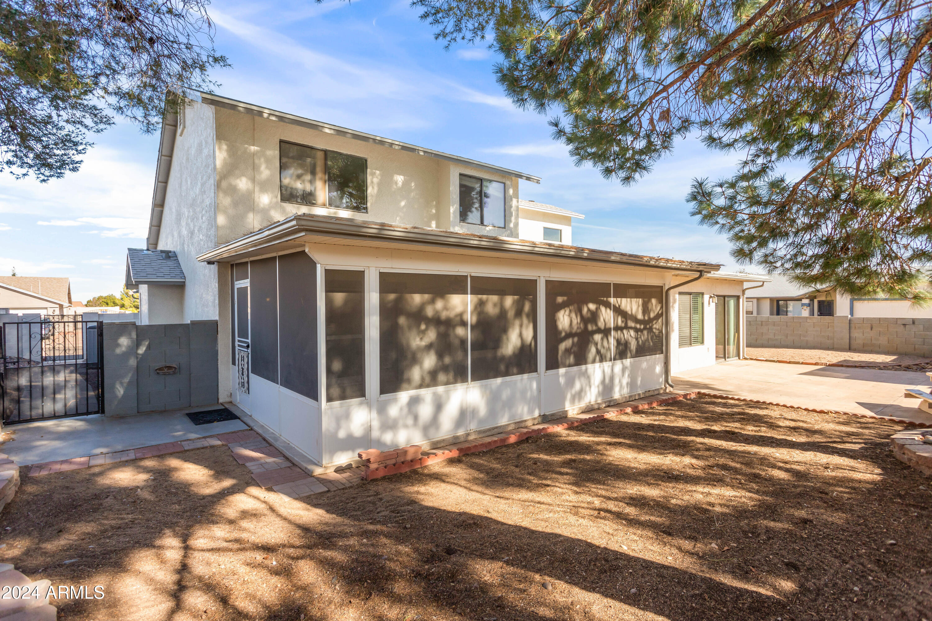 SHADOW RIDGE - Residential