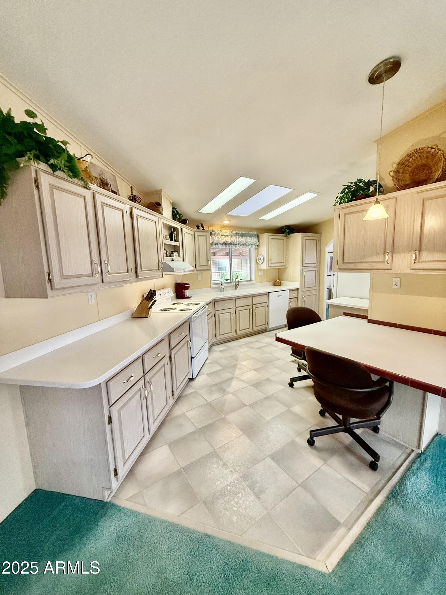 3901 E Pinnacle Peak Road 229