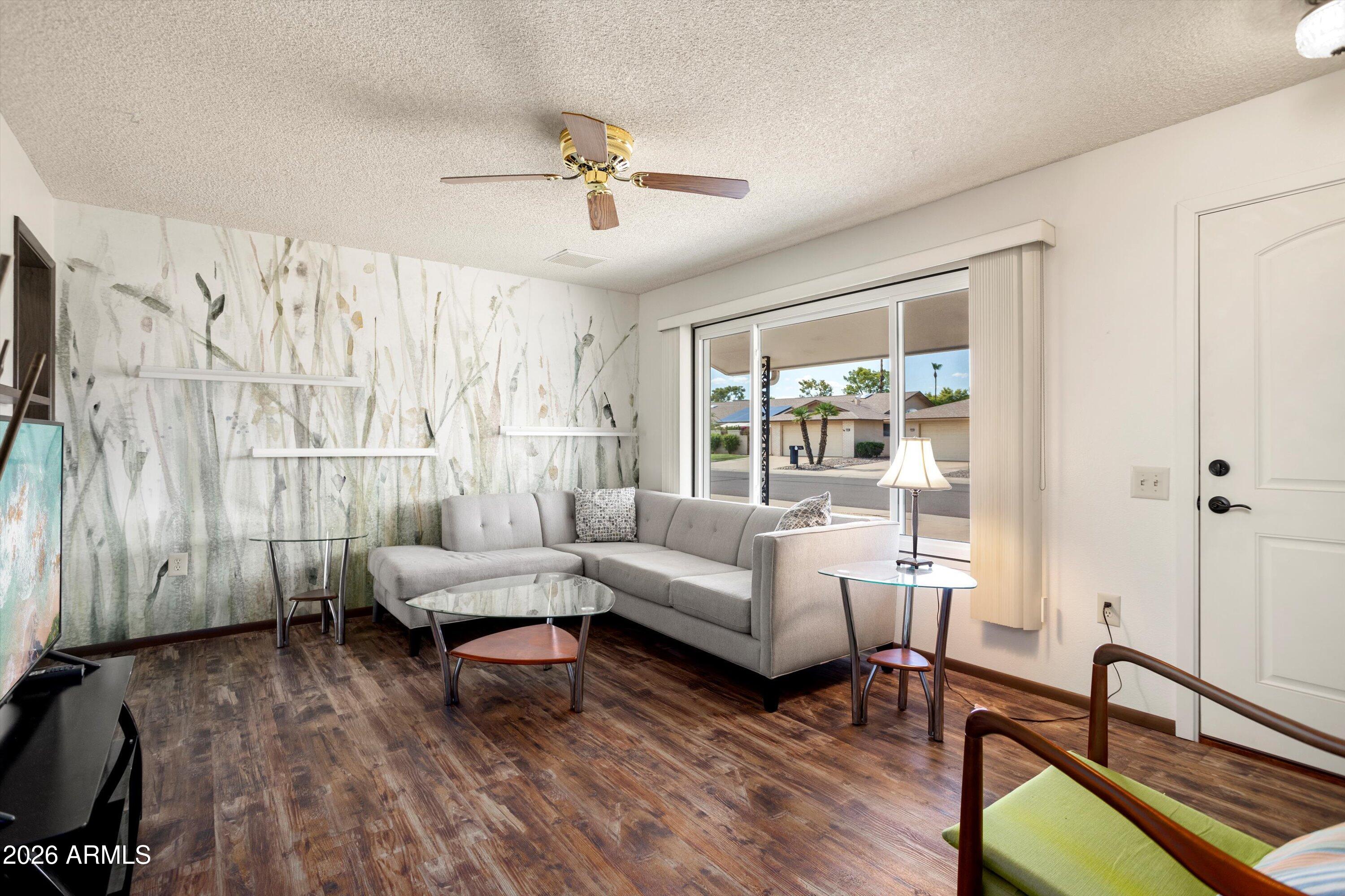 12543 W PARKWOOD Drive