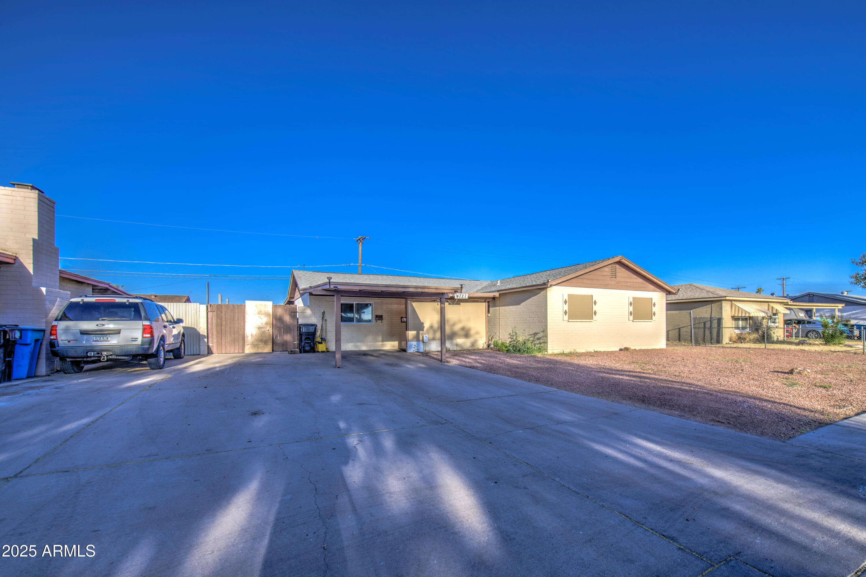 4727 N 50TH Drive