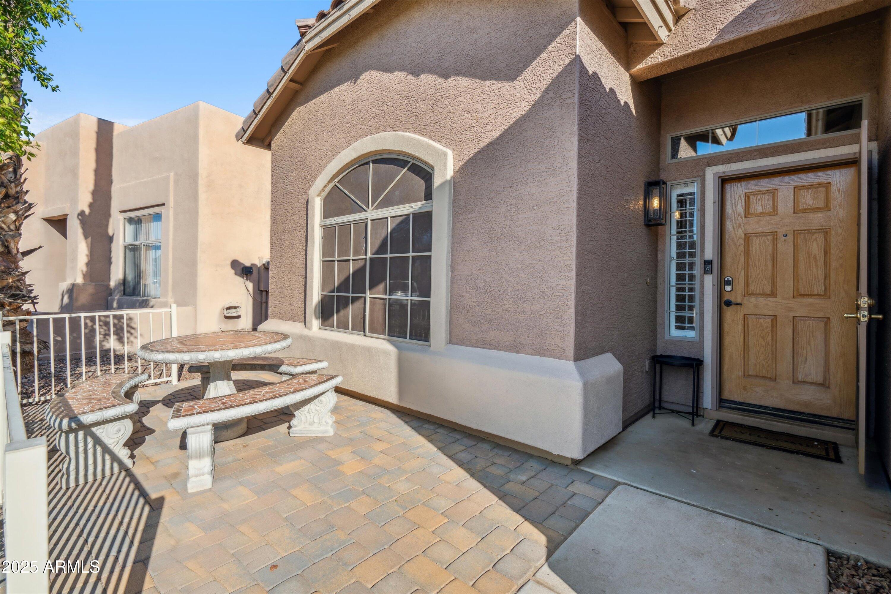 10933 W PALM Lane
