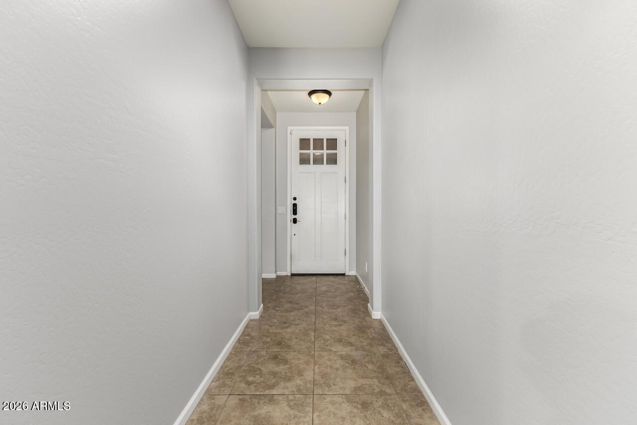 10245 E SABLE Avenue