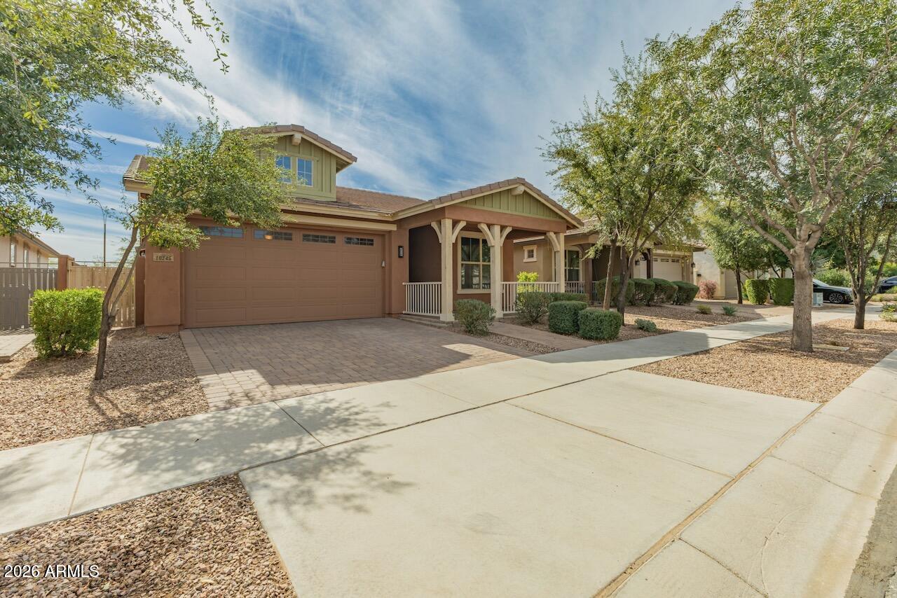 10245 E SABLE Avenue