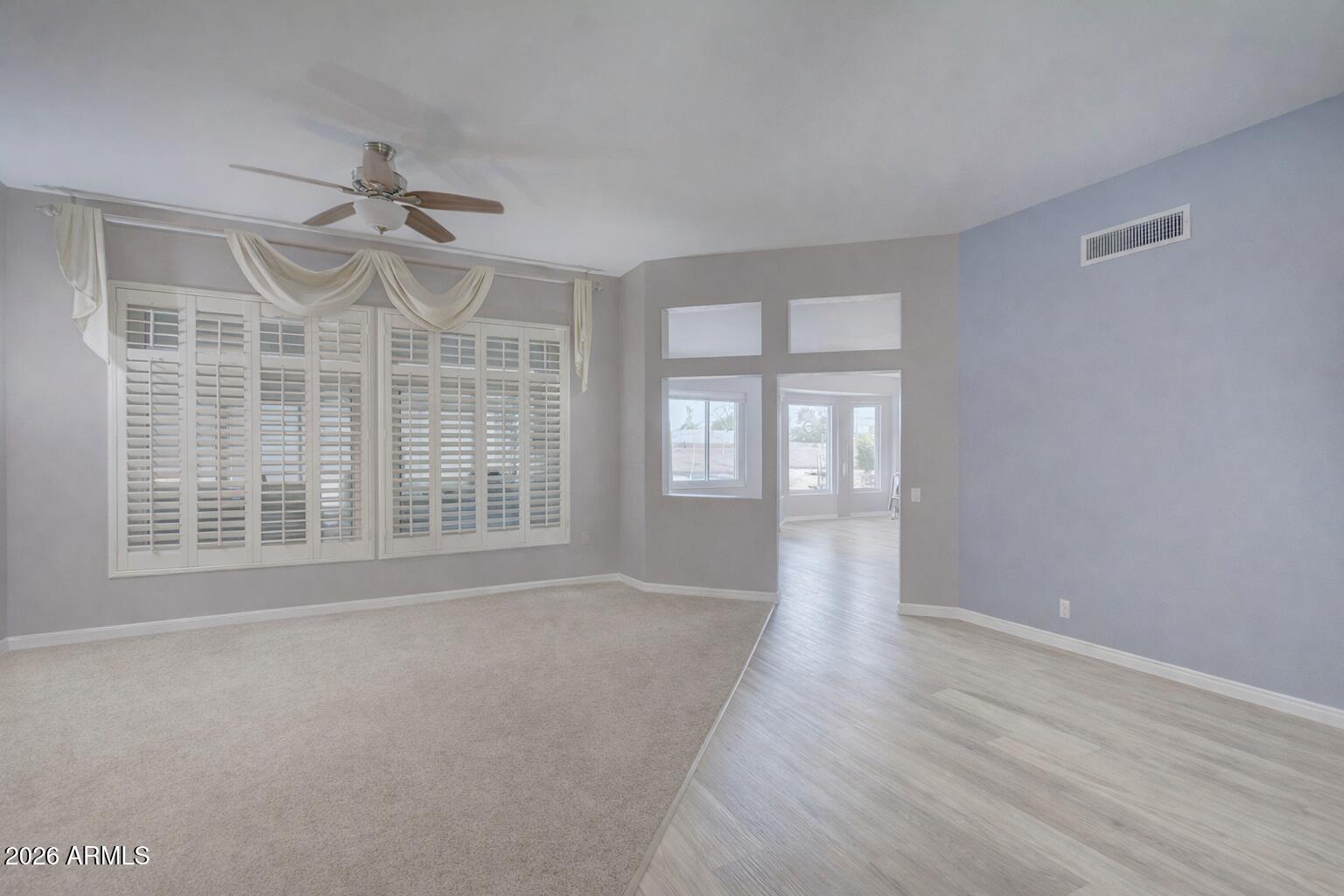 22811 N WAGON WHEEL Drive