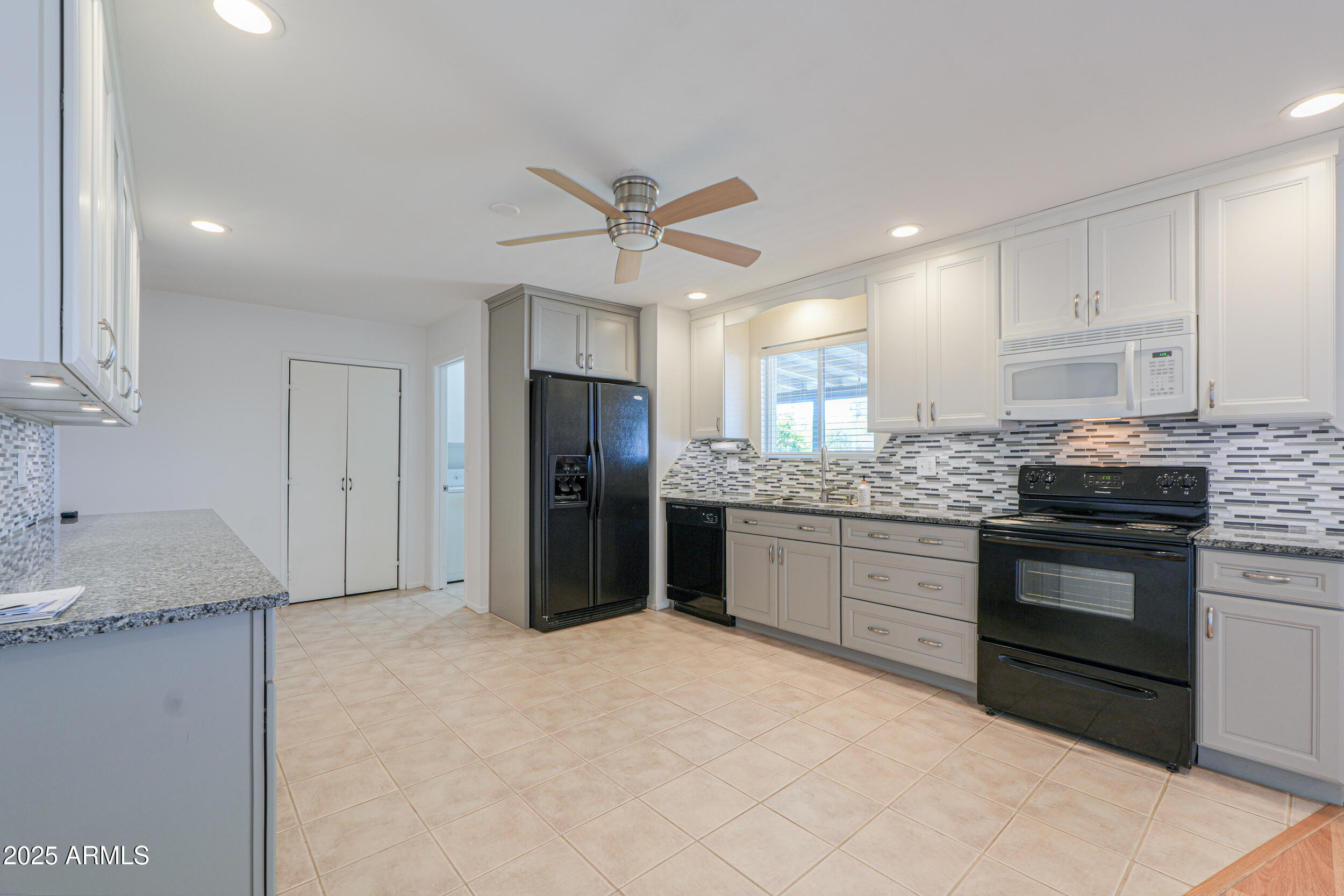 3135 W SHEDD Road