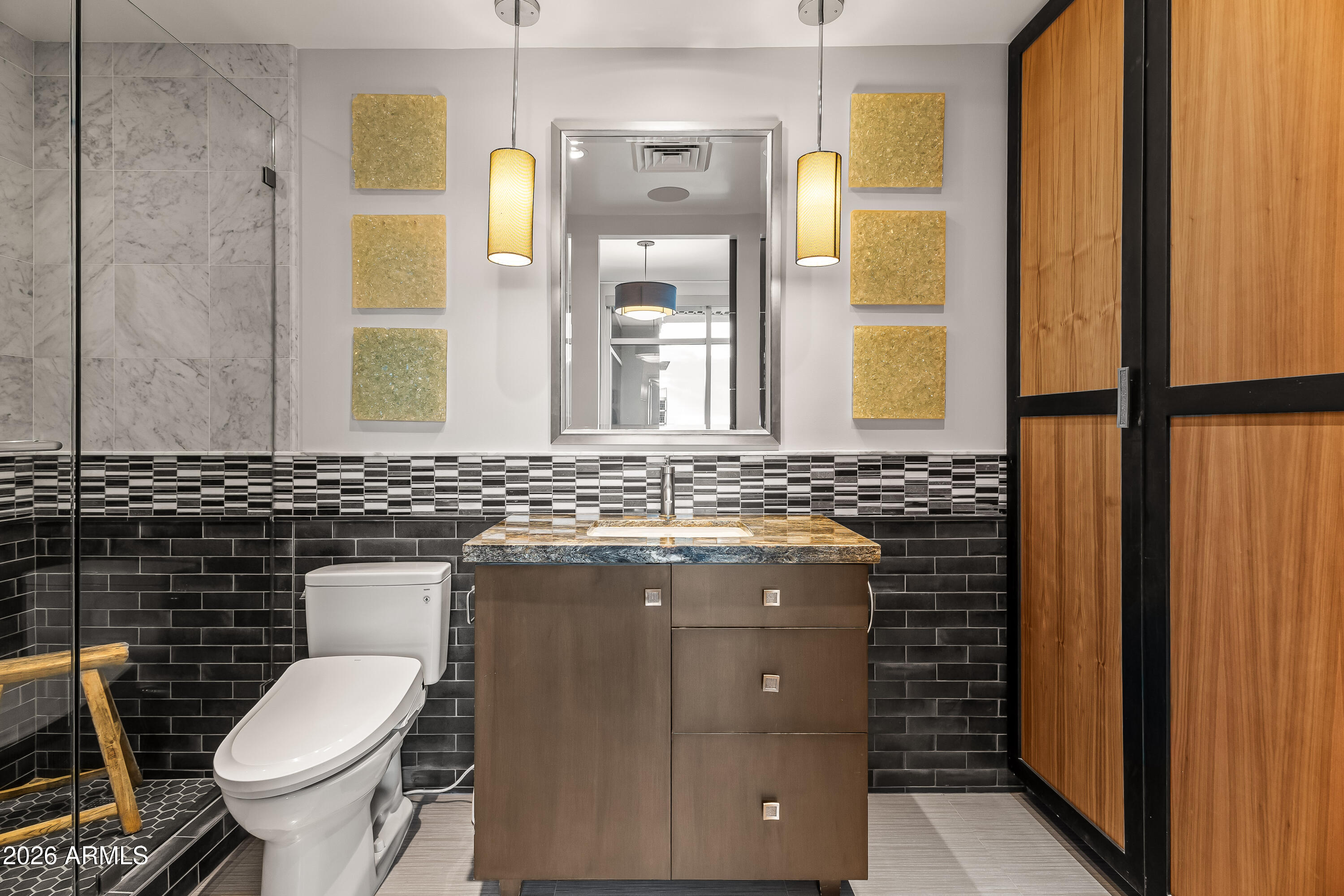 BRIDGEVIEW AT HAYDEN FERRY LAKESIDE CONDOMINIUM AM - Residential