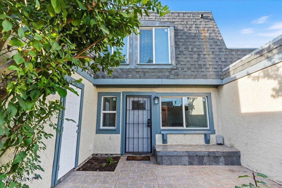 3212 W Royal Palm Road