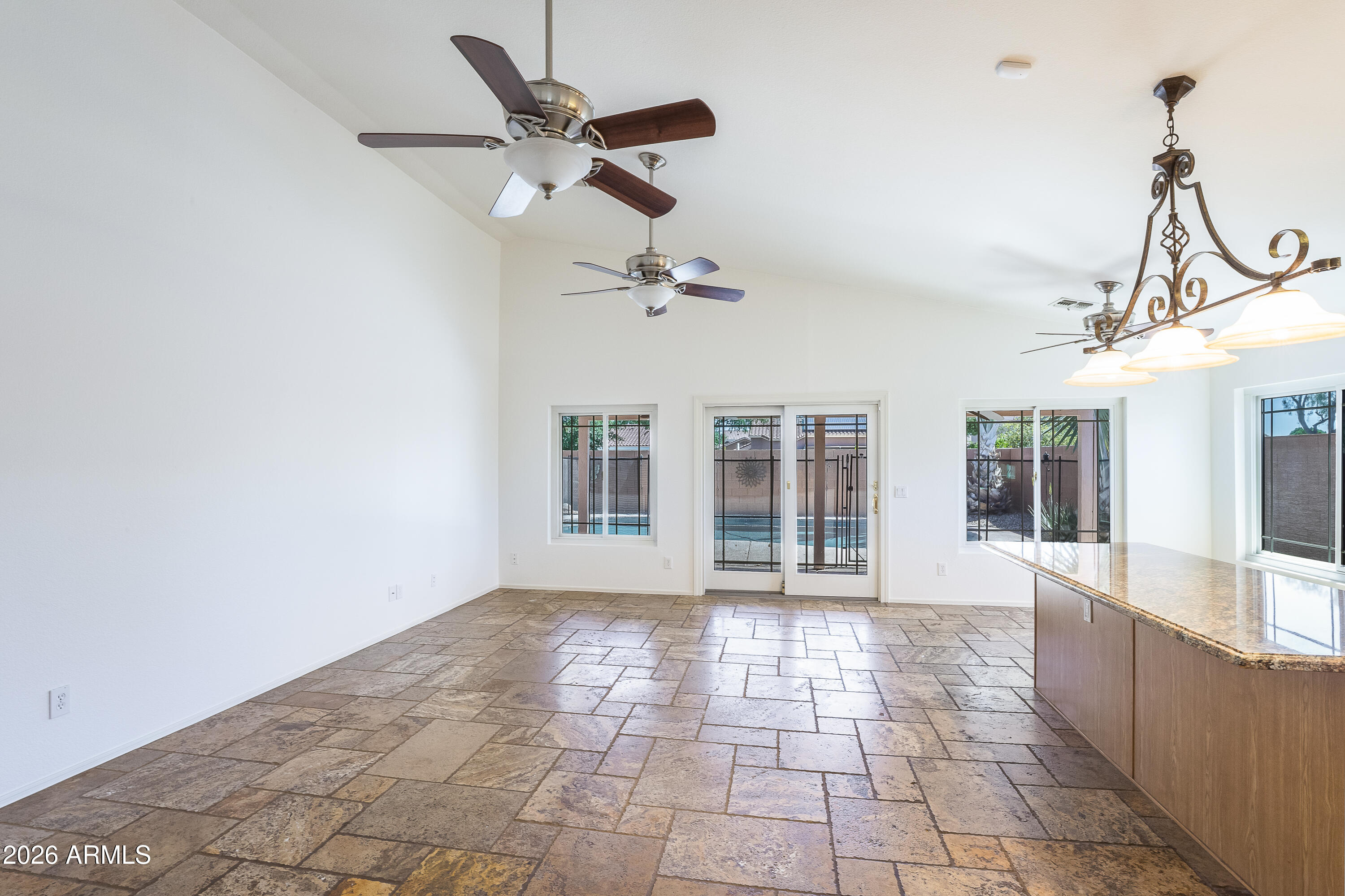 1371 S Saguaro Street