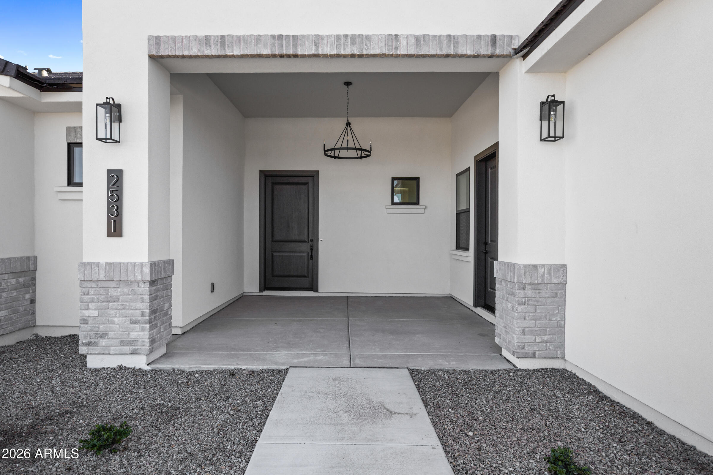 2531 W Marita Street