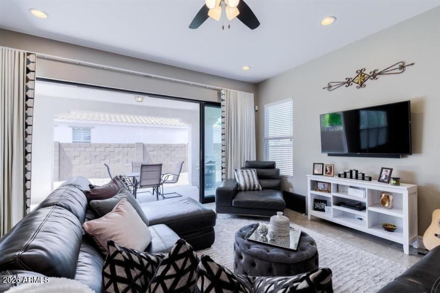 5104 S Salk Lane