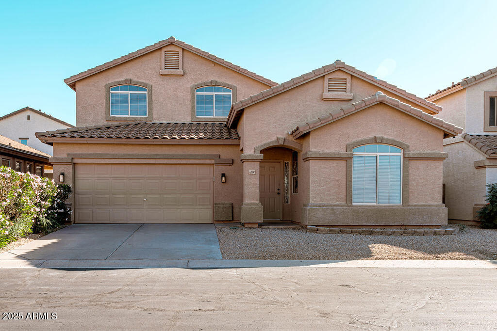 8802 E UNIVERSITY Drive 28