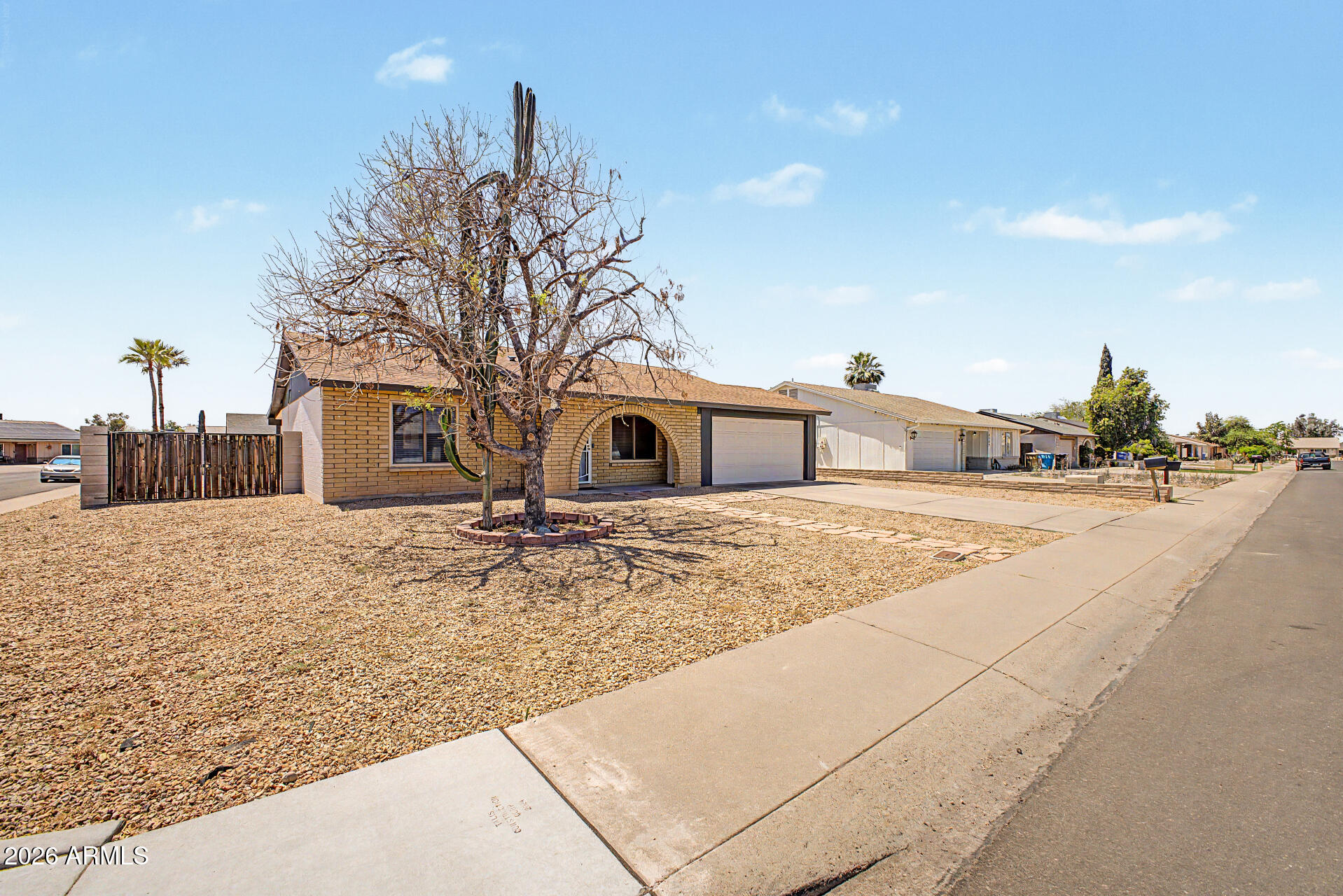 3721 W VILLA RITA Drive