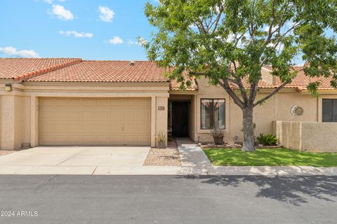 Townhouse in Mesa AZ 1021 GREENFIELD Road.jpg