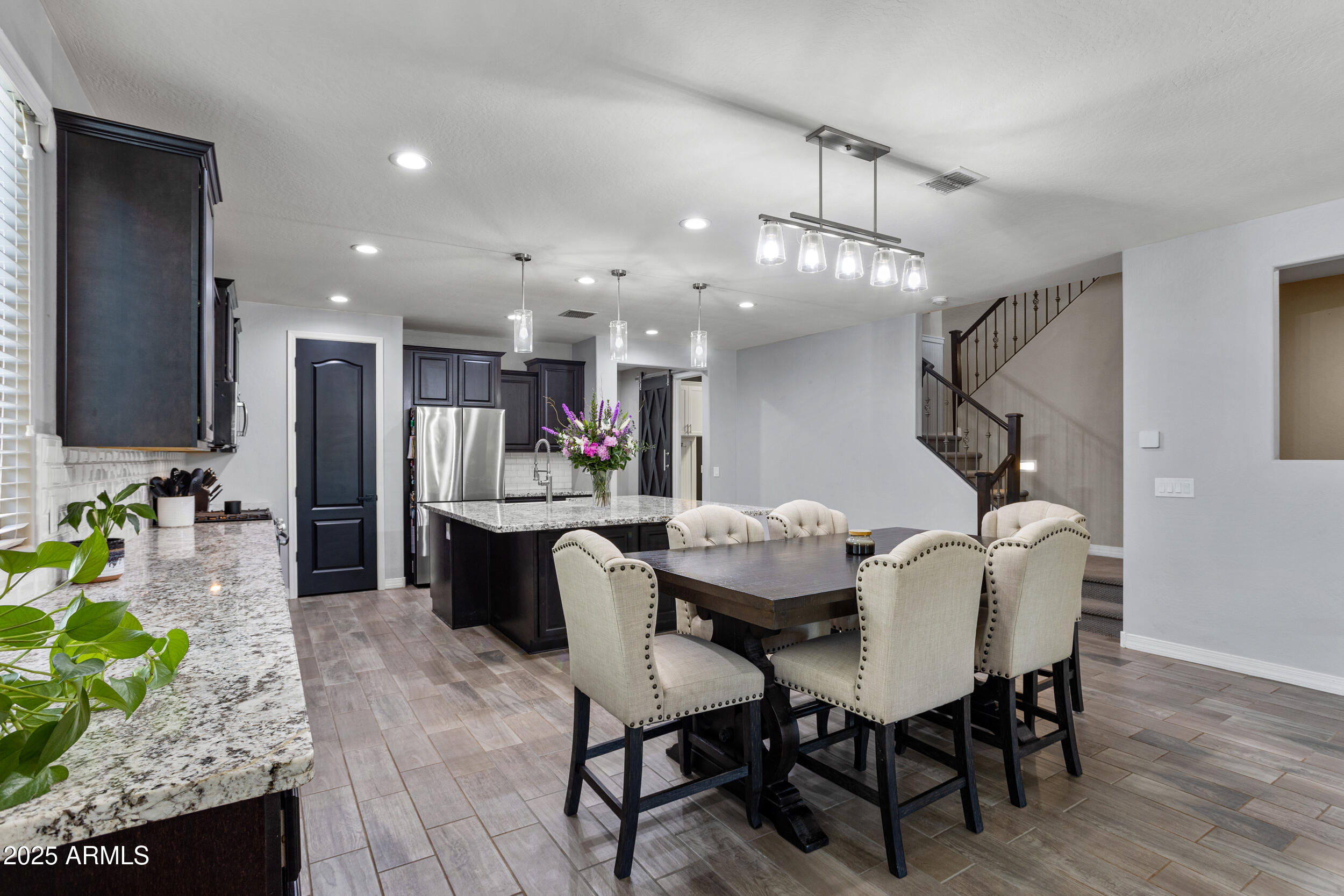 10071 W ANGELS Lane