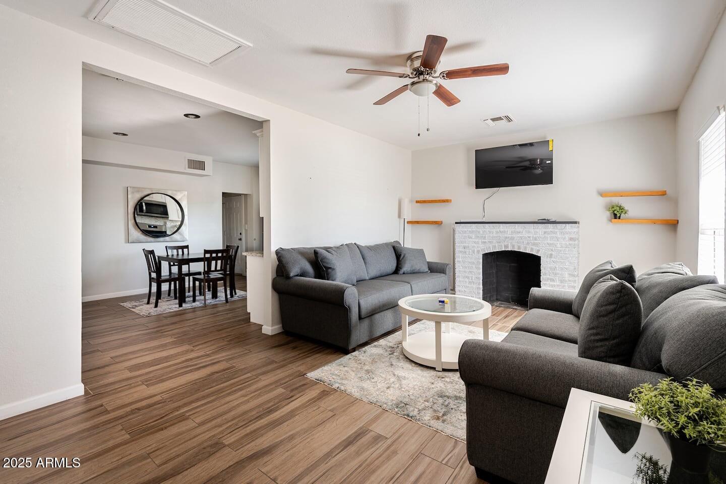 1514 E FILLMORE Street