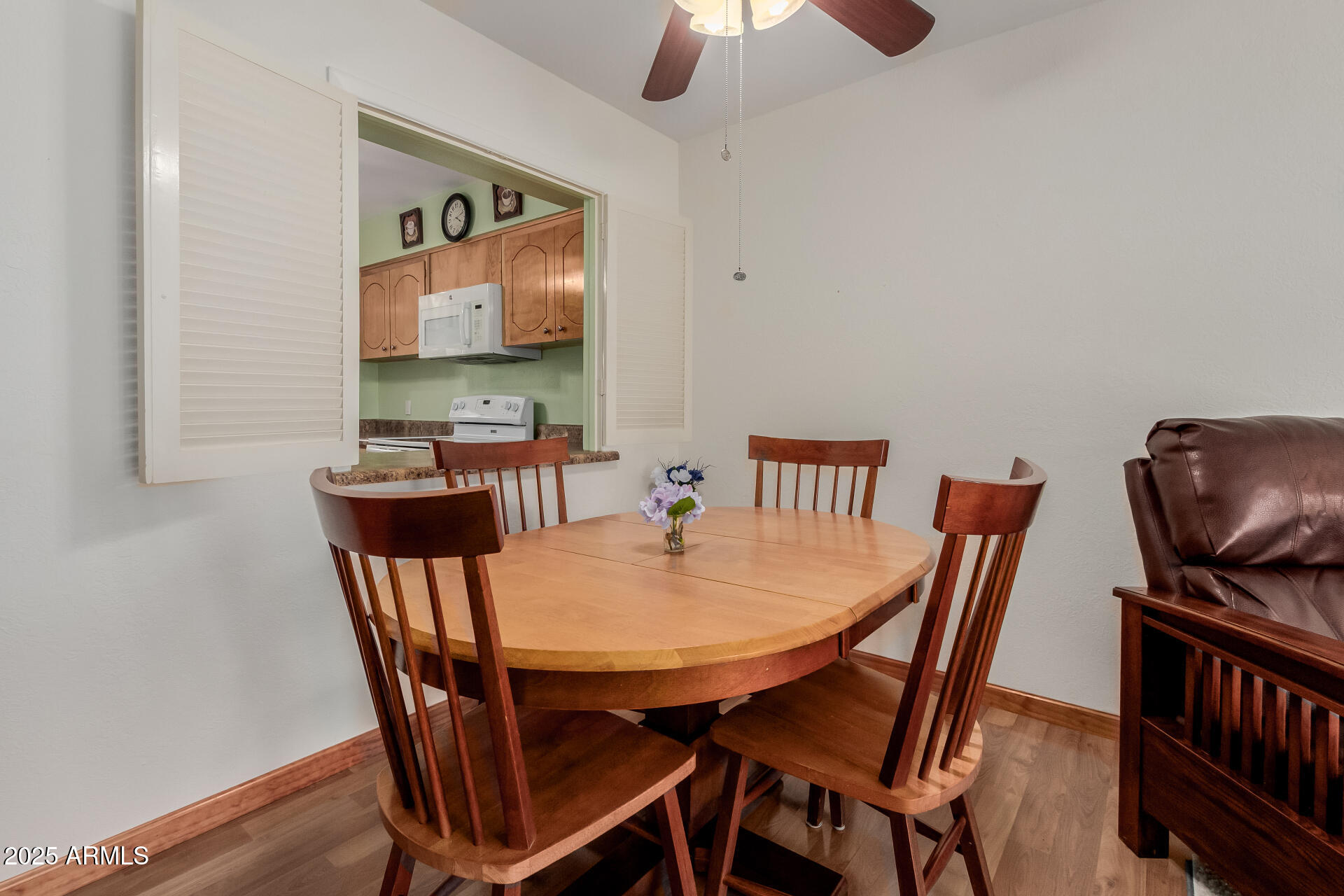 131 N HIGLEY Road 114