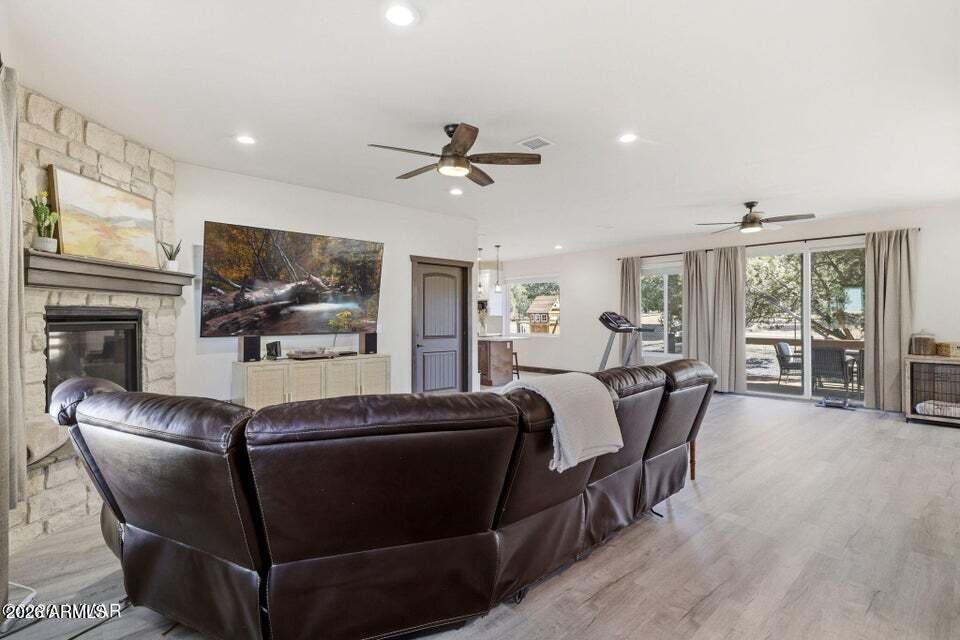 4930 W MOUNTAIN HOLLOW Loop