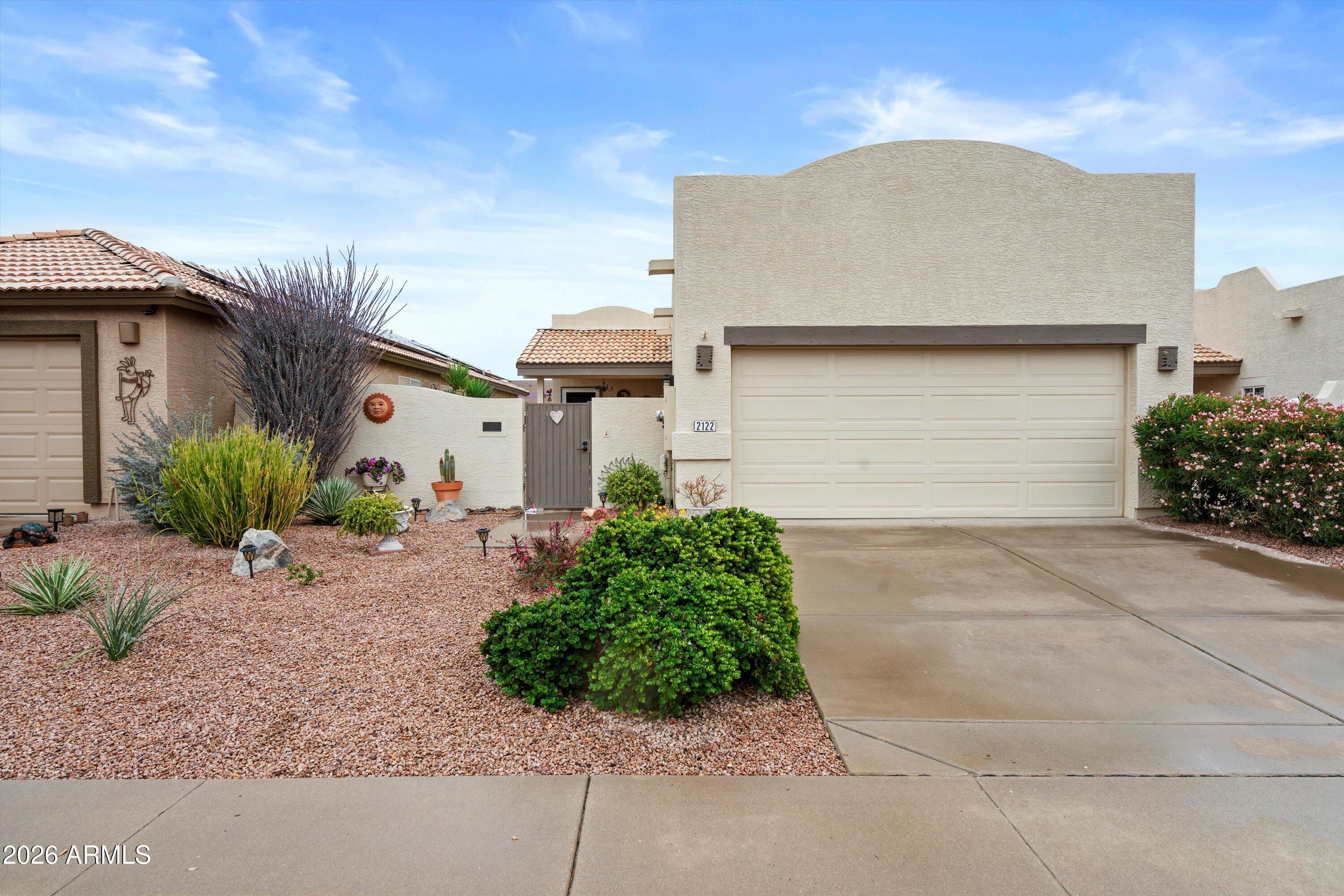 2122 N SWEETWATER Drive