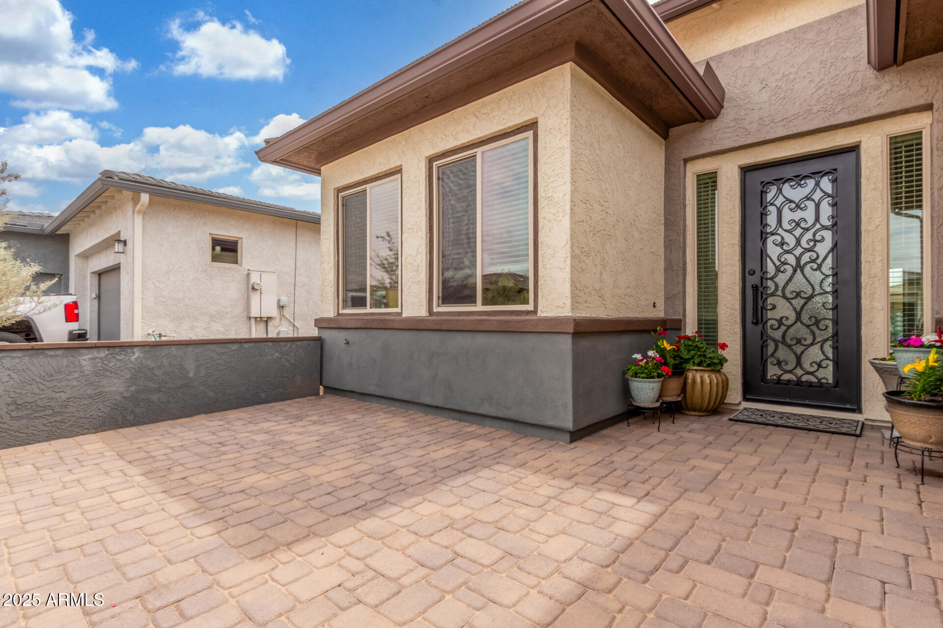 1303 W CHERRYWOOD Drive