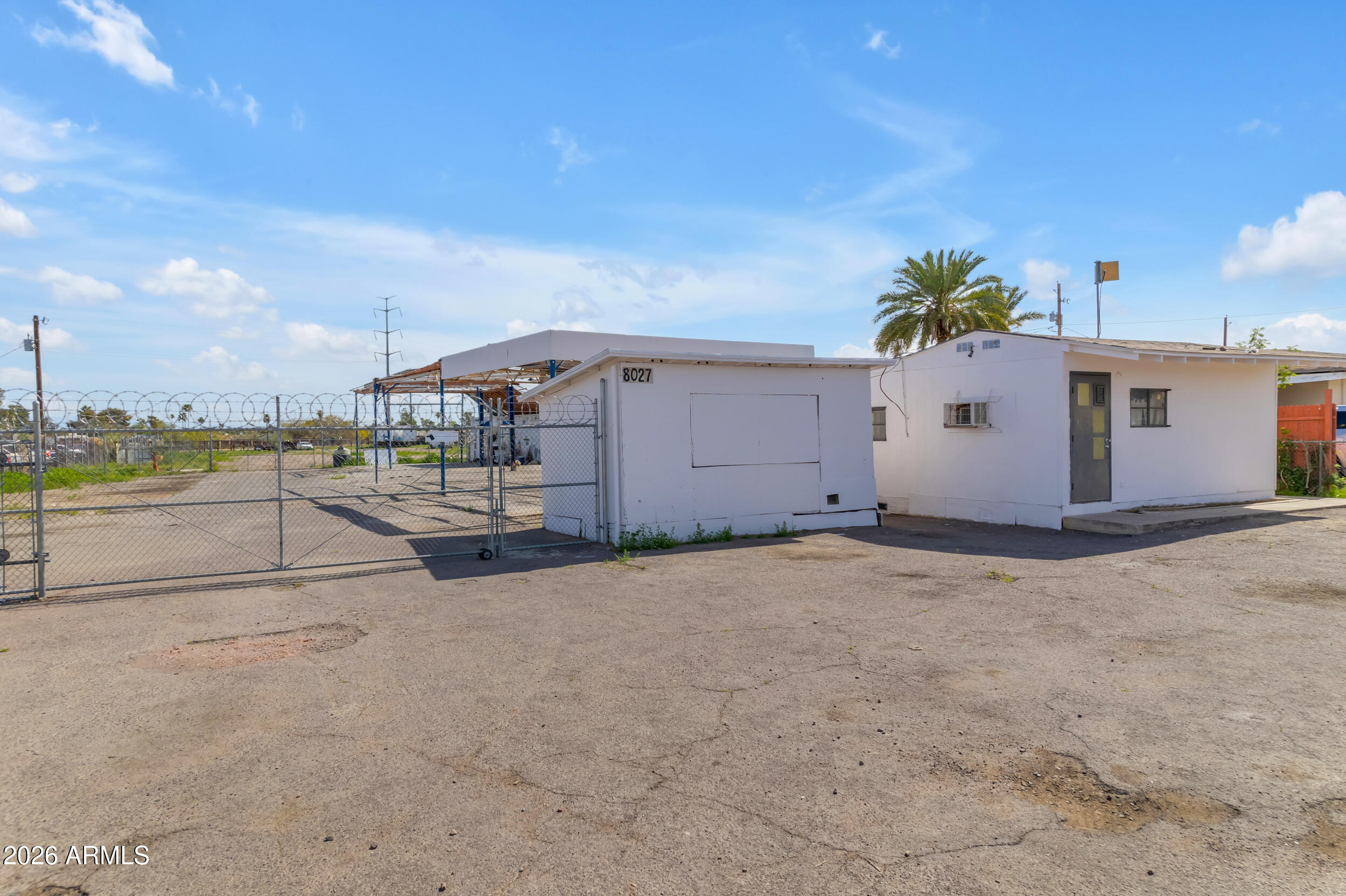 8027 S AVENIDA DEL YAQUI --