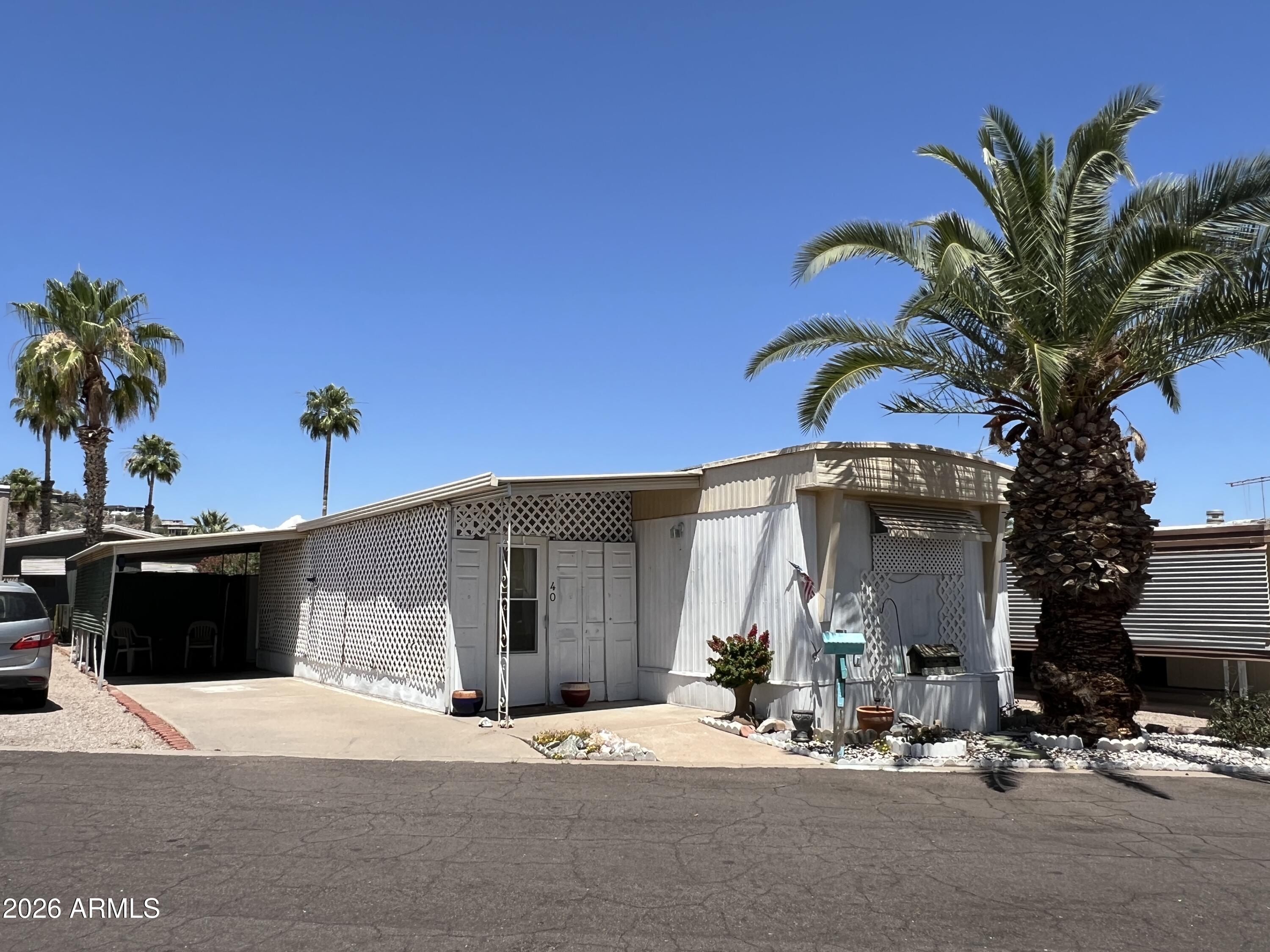 Whispering Palms - Residential
