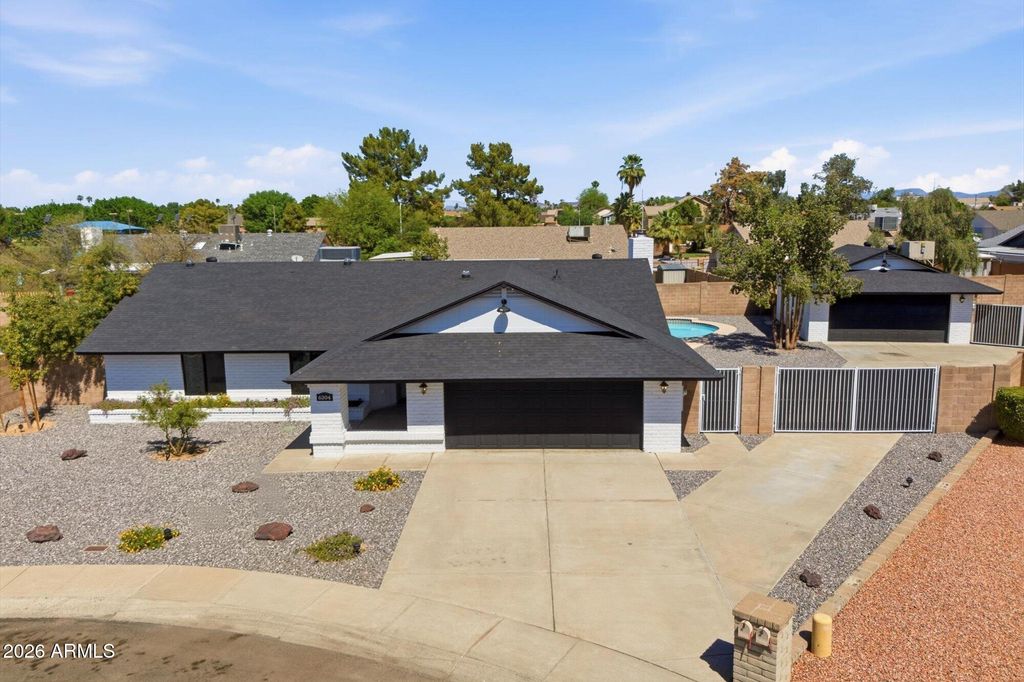 Photo of 6204 W Garden Drive, Glendale, AZ 85304 (MLS # 7003635)